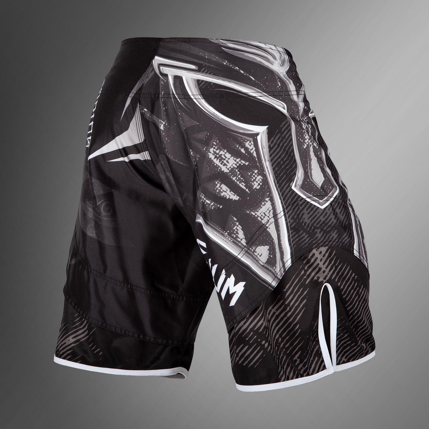 Venum Gladiator 3.0 格斗短裤 – 黑色/白色