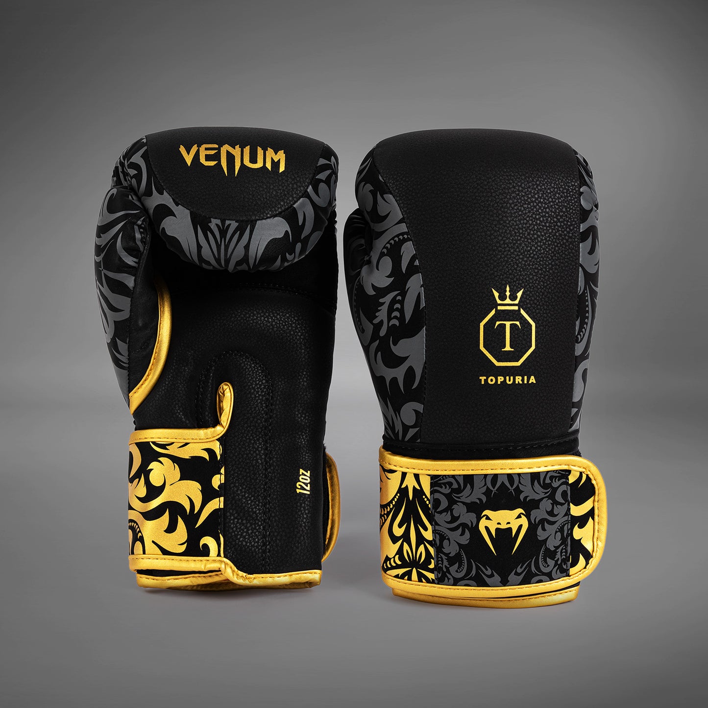 Venum x Topuria Unmatched Edition 拳击手套 – 黑色/金色