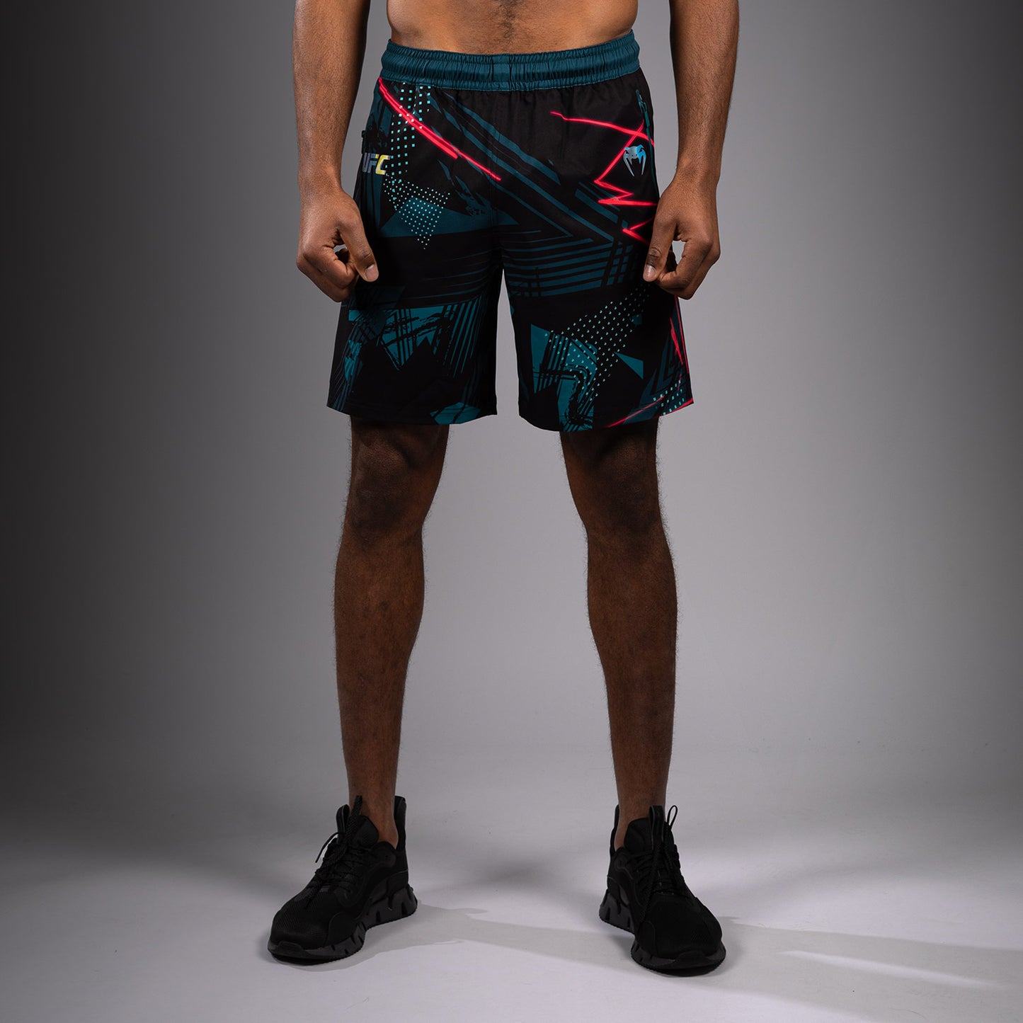 UFC Fusion By Venum Miami Edition 格斗短裤–男士款–黑色