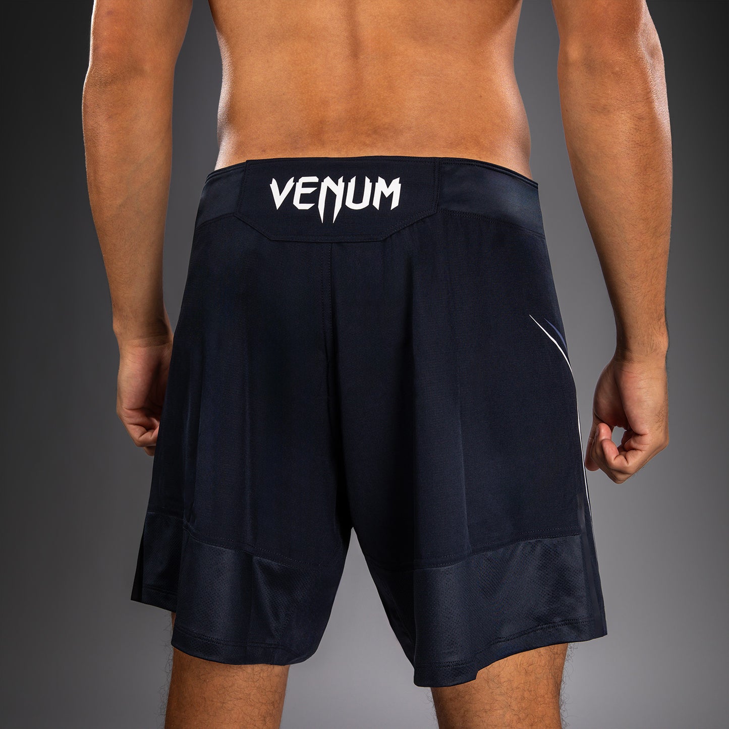 Venum G-Core格斗短裤 - 藏青色/白色