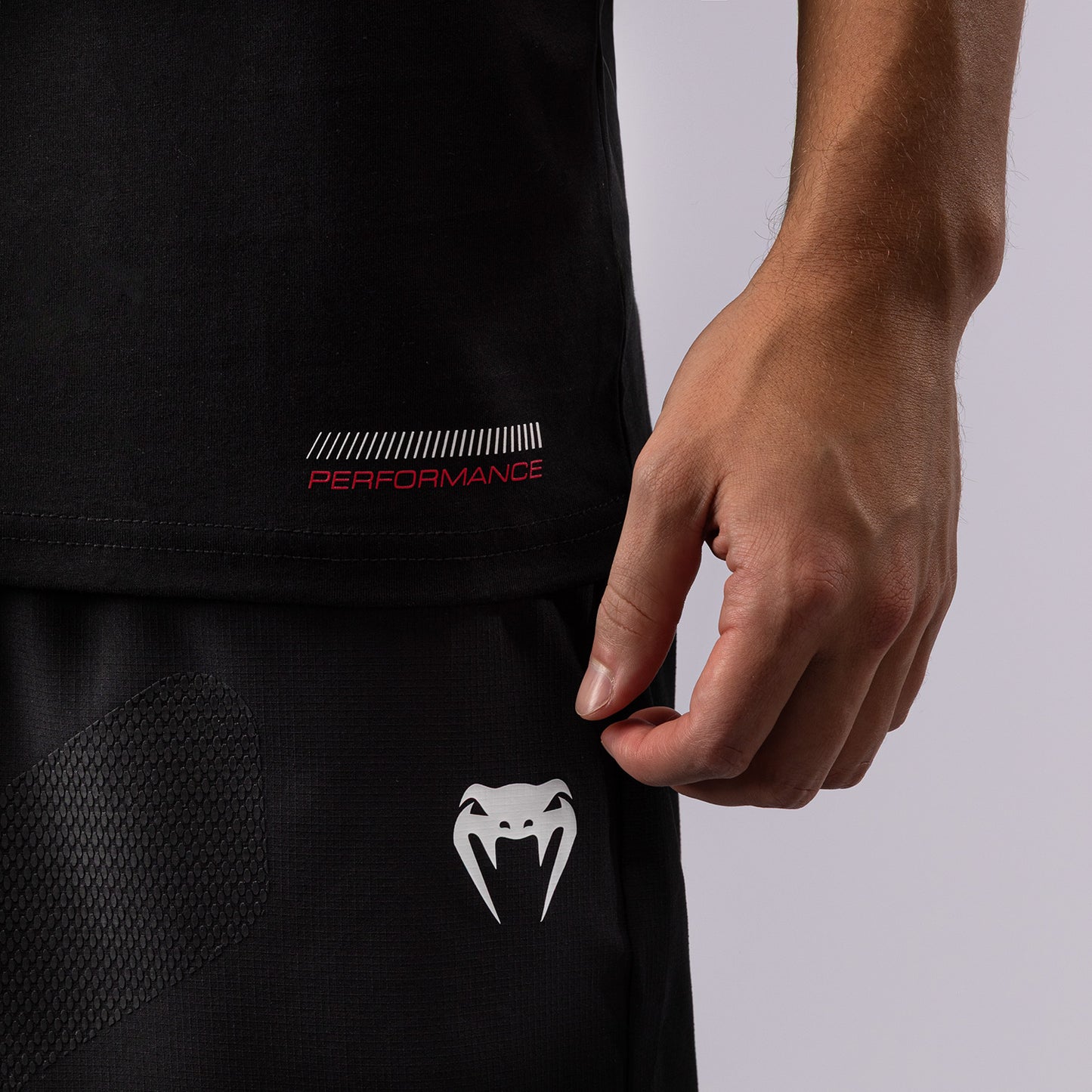 Venum Tactical XT背心 – 黑色/火红色