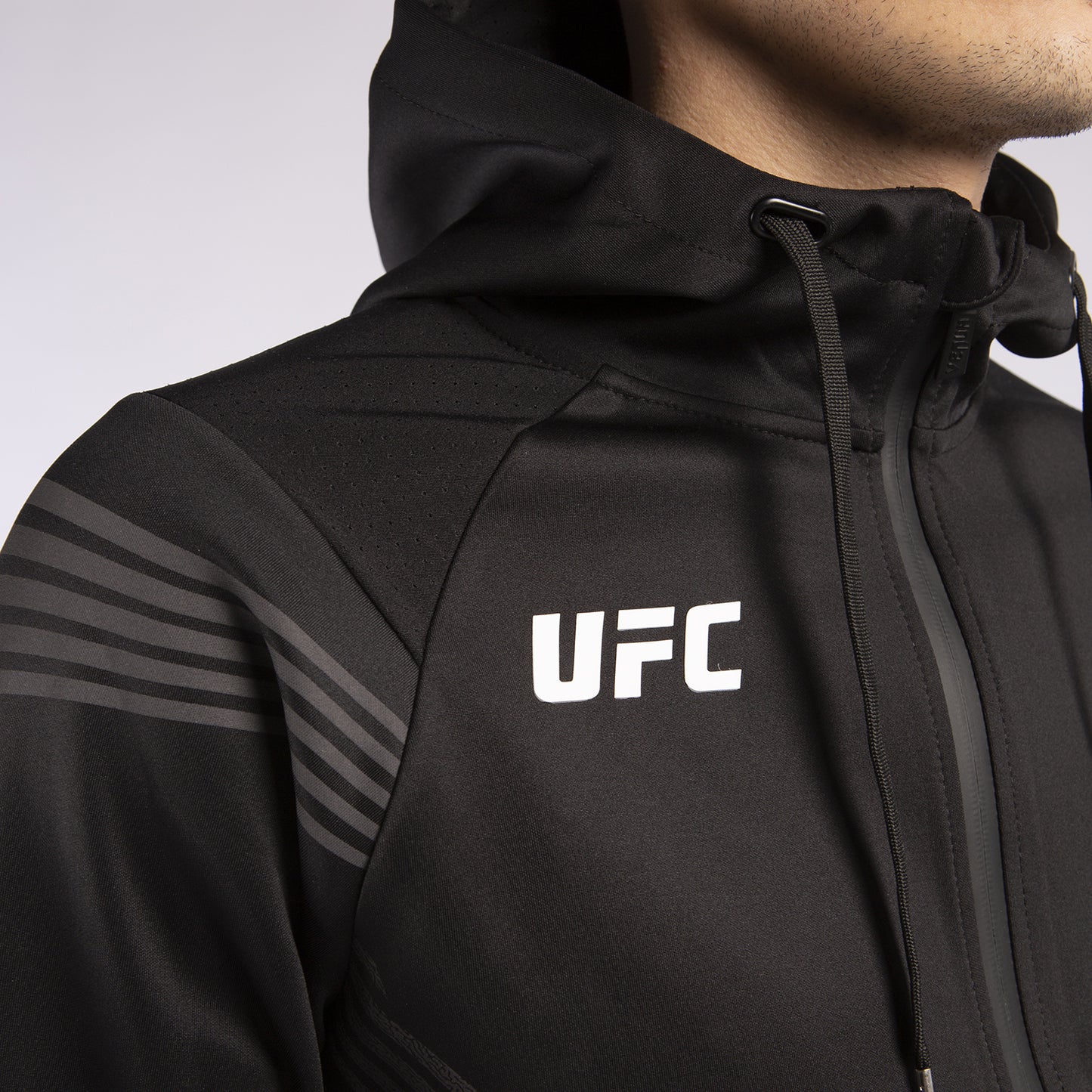 UFC Venum Pro Line 男士连帽衫 – 黑色