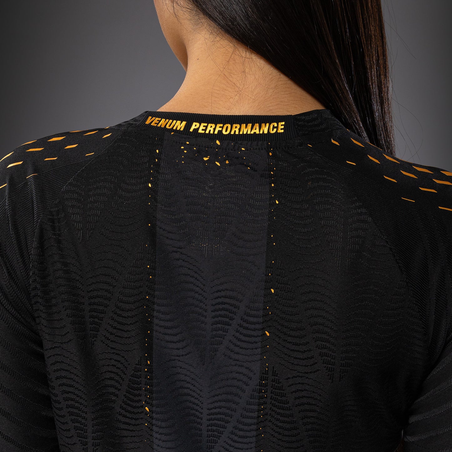 Women's UFC Zenith by Venum Champion Authentic Fight Night Walkout Jersey  女士UFC Zenith by Venum Champion 正品比赛入场球衣