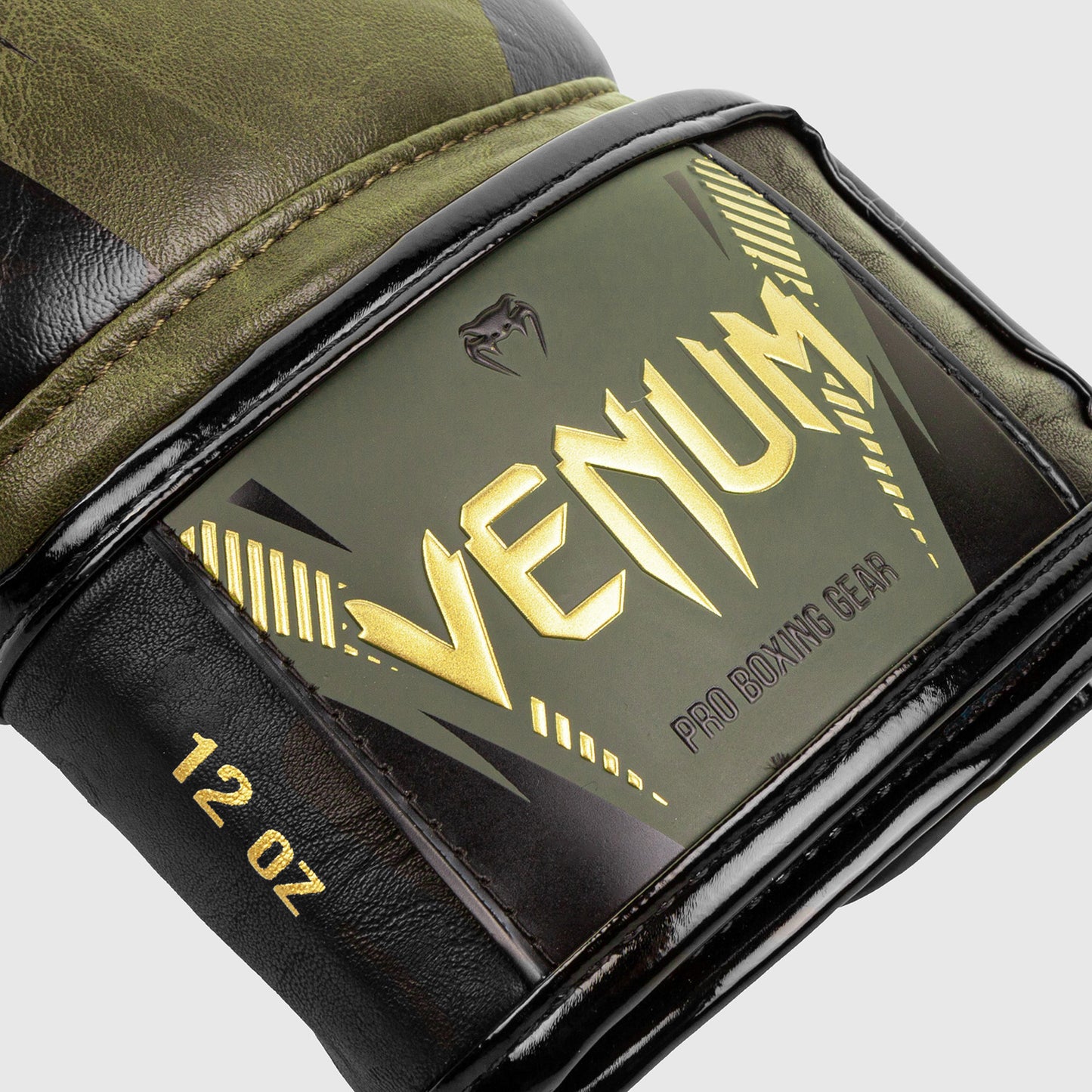 Venum Impact 拳击手套