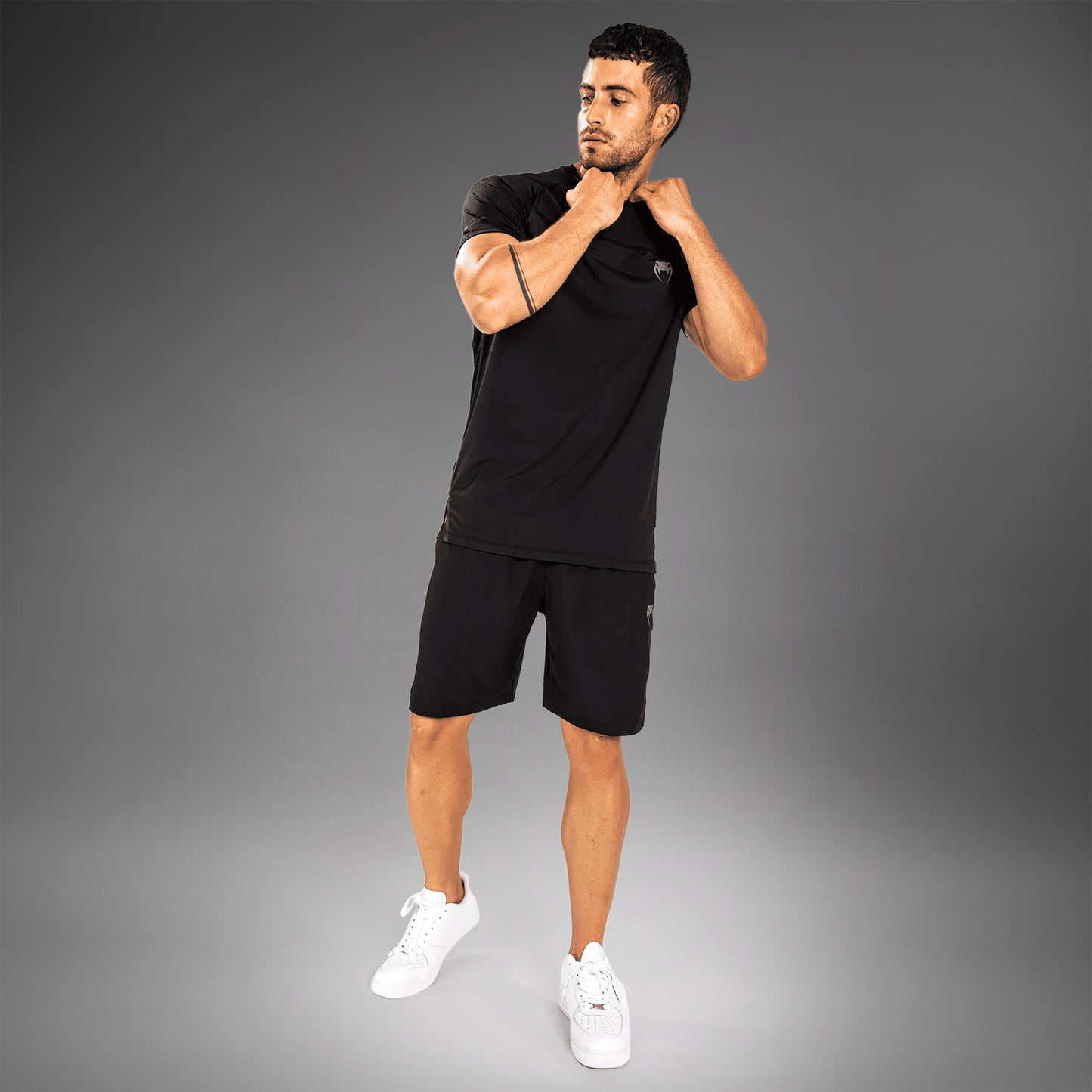 Venum G-Fit Air Dry Tech T恤–黑色