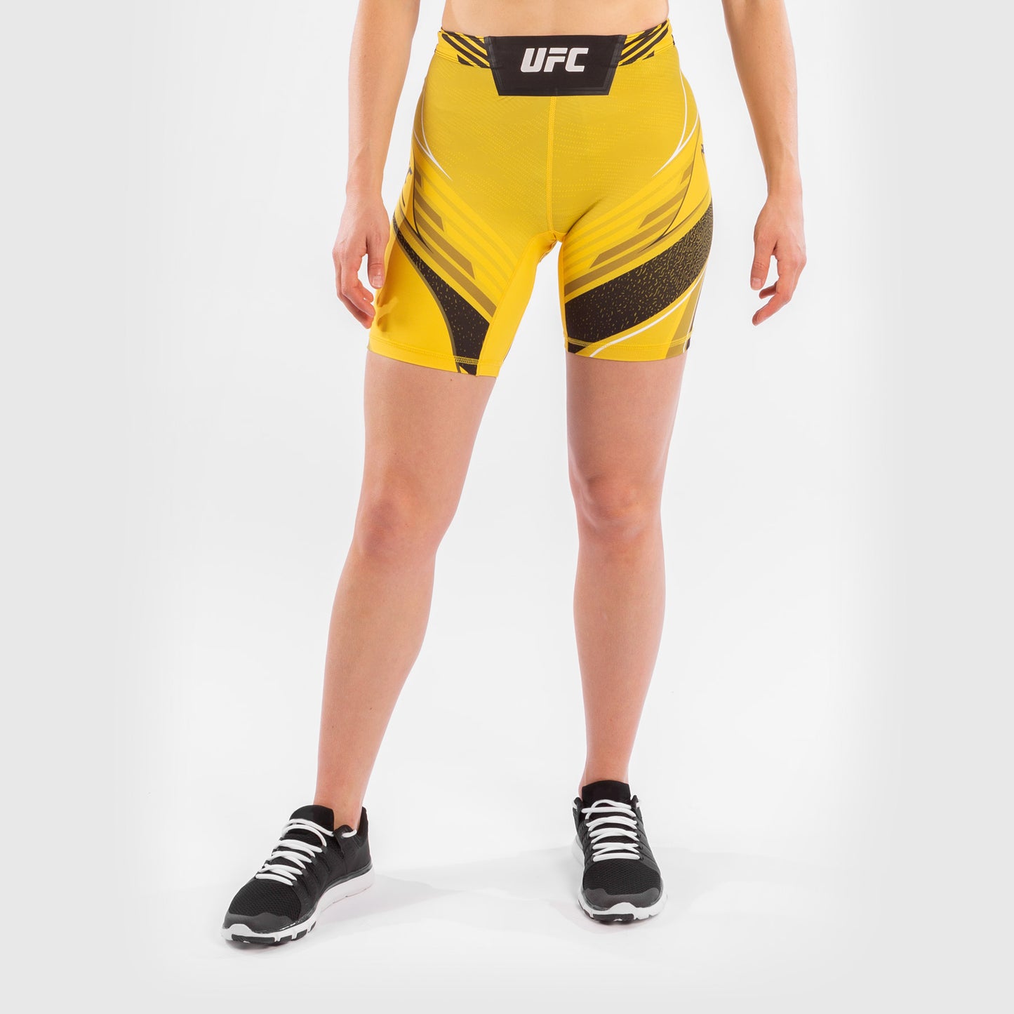 UFC Venum Authentic Fight Night 女士综合格斗短裤–长款–黄色