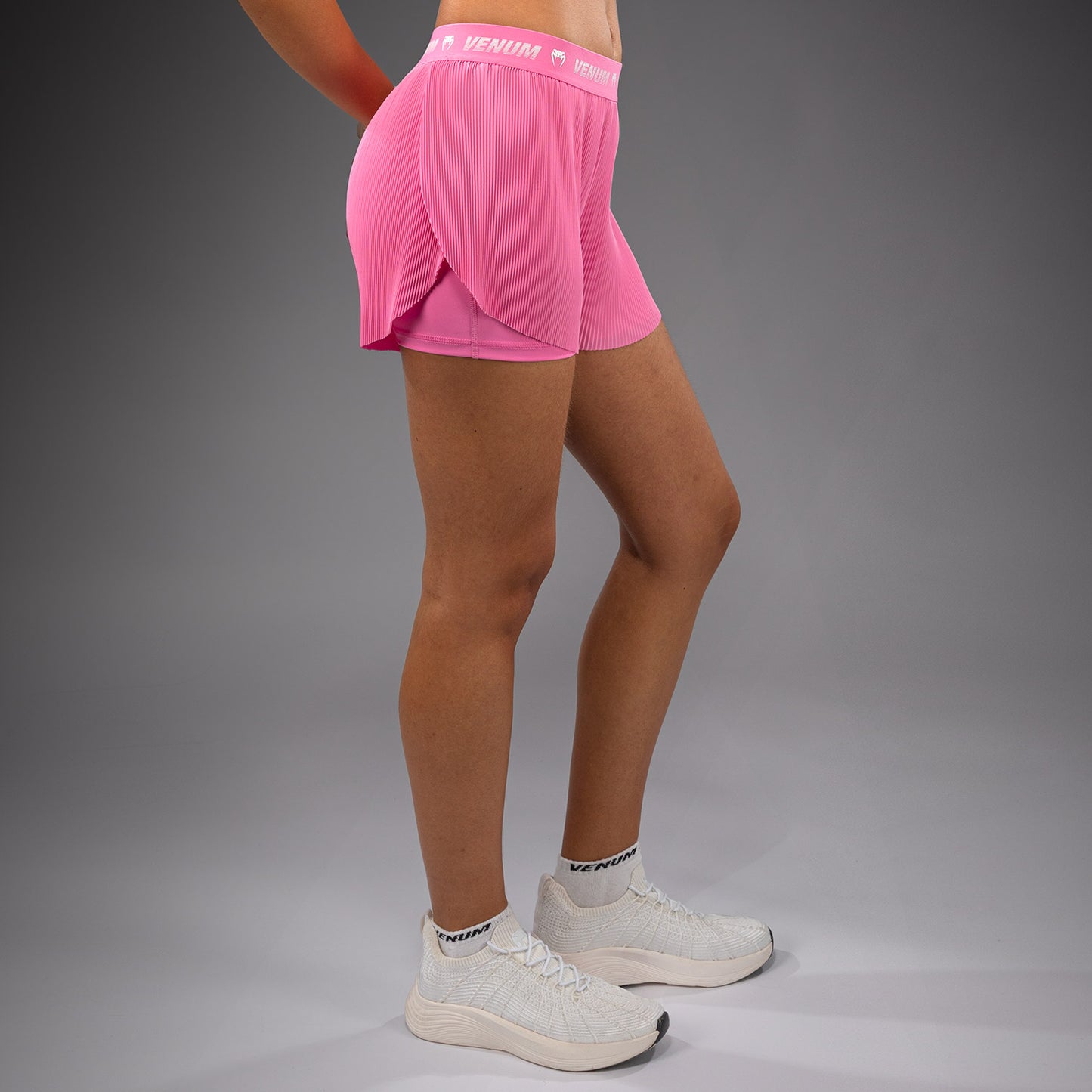 Venum Flowfit 女士训练短裤 – 糖果粉