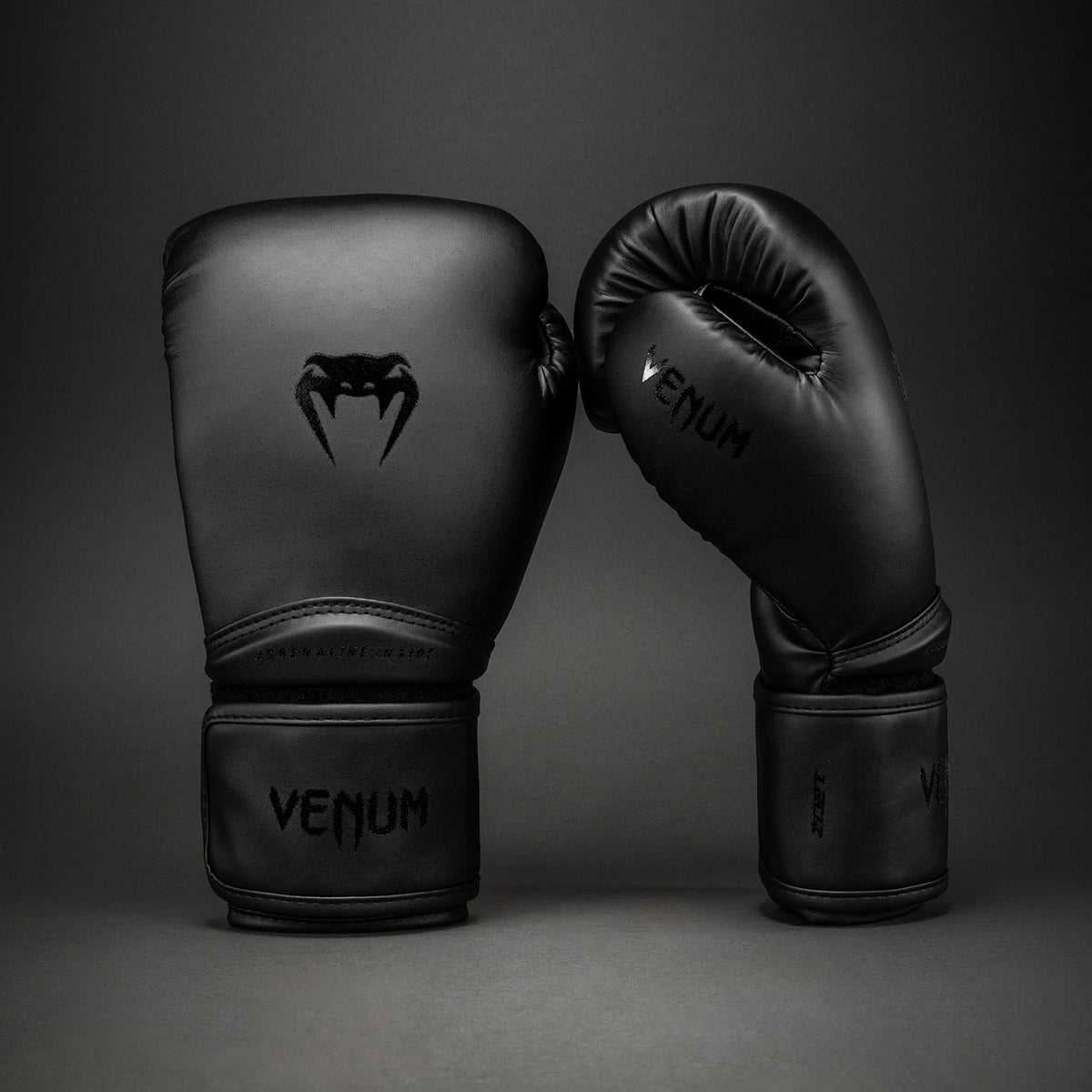 Venum Contender 1.5 拳击手套 - 黑色