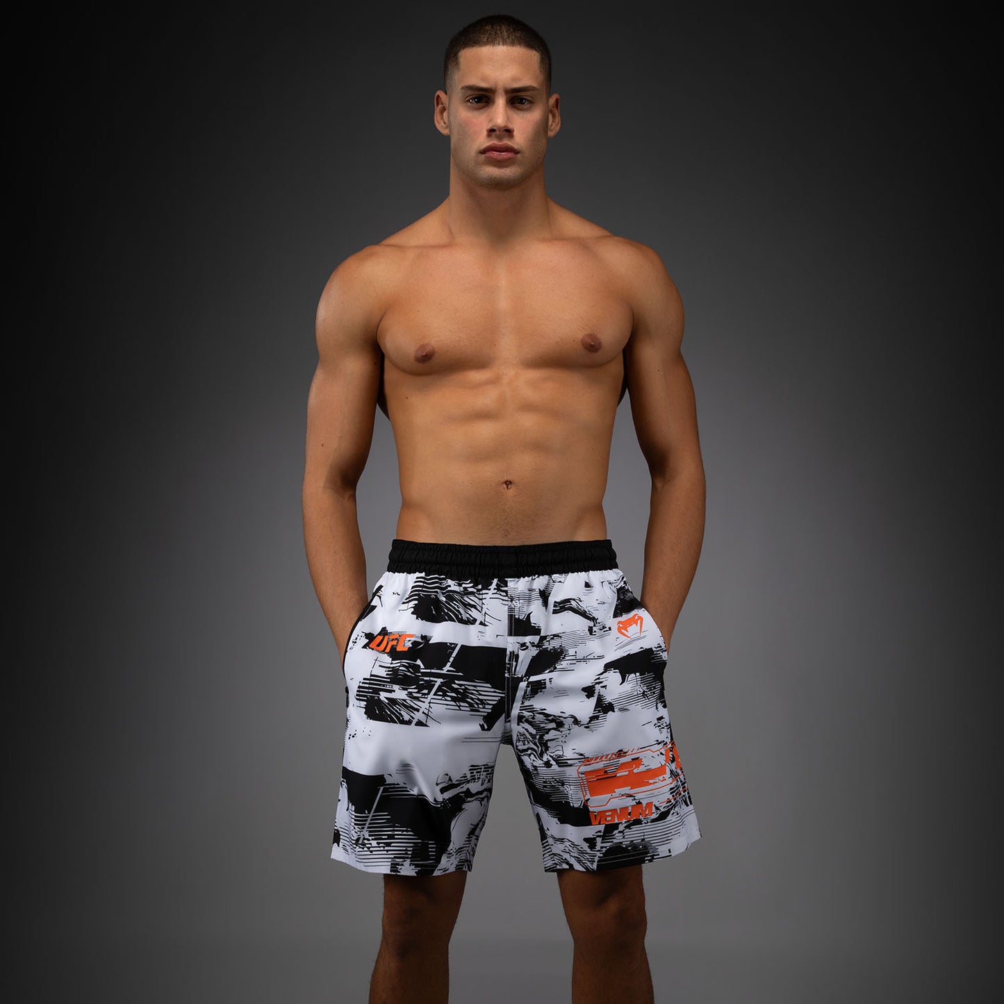 Men’s UFC Zenith by Venum 白色 Authentic格斗周性能短裤