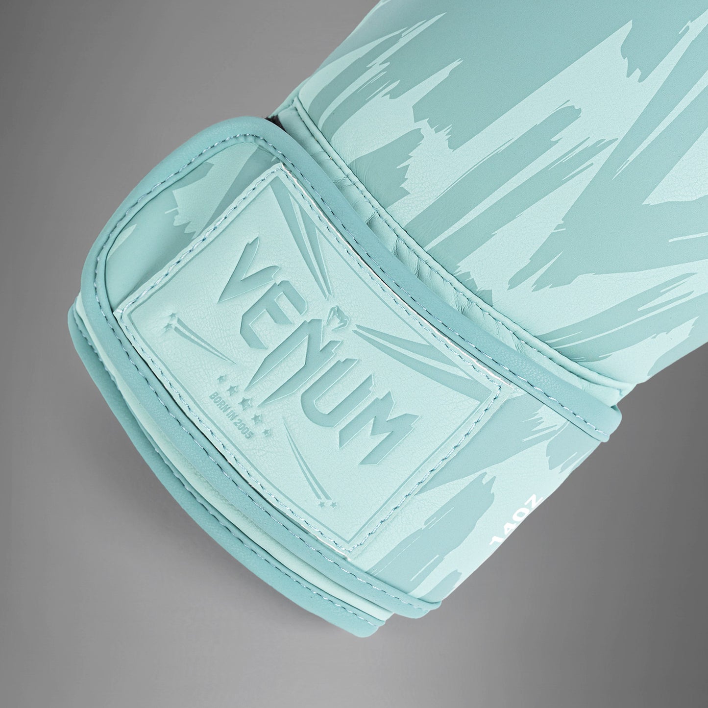Venum Graffiti 拳击手套 – 水绿色