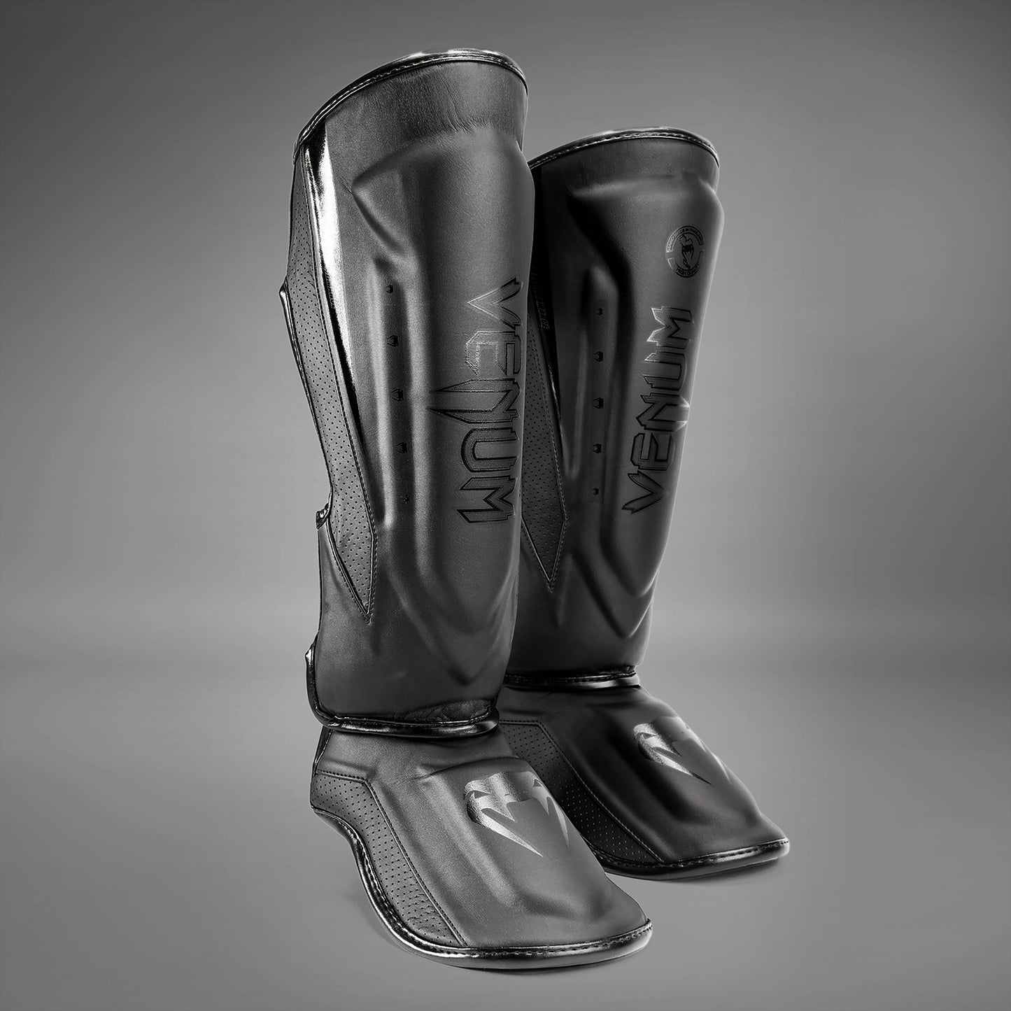 Shin Guards Elite Evo Venum – 黑色/黑色