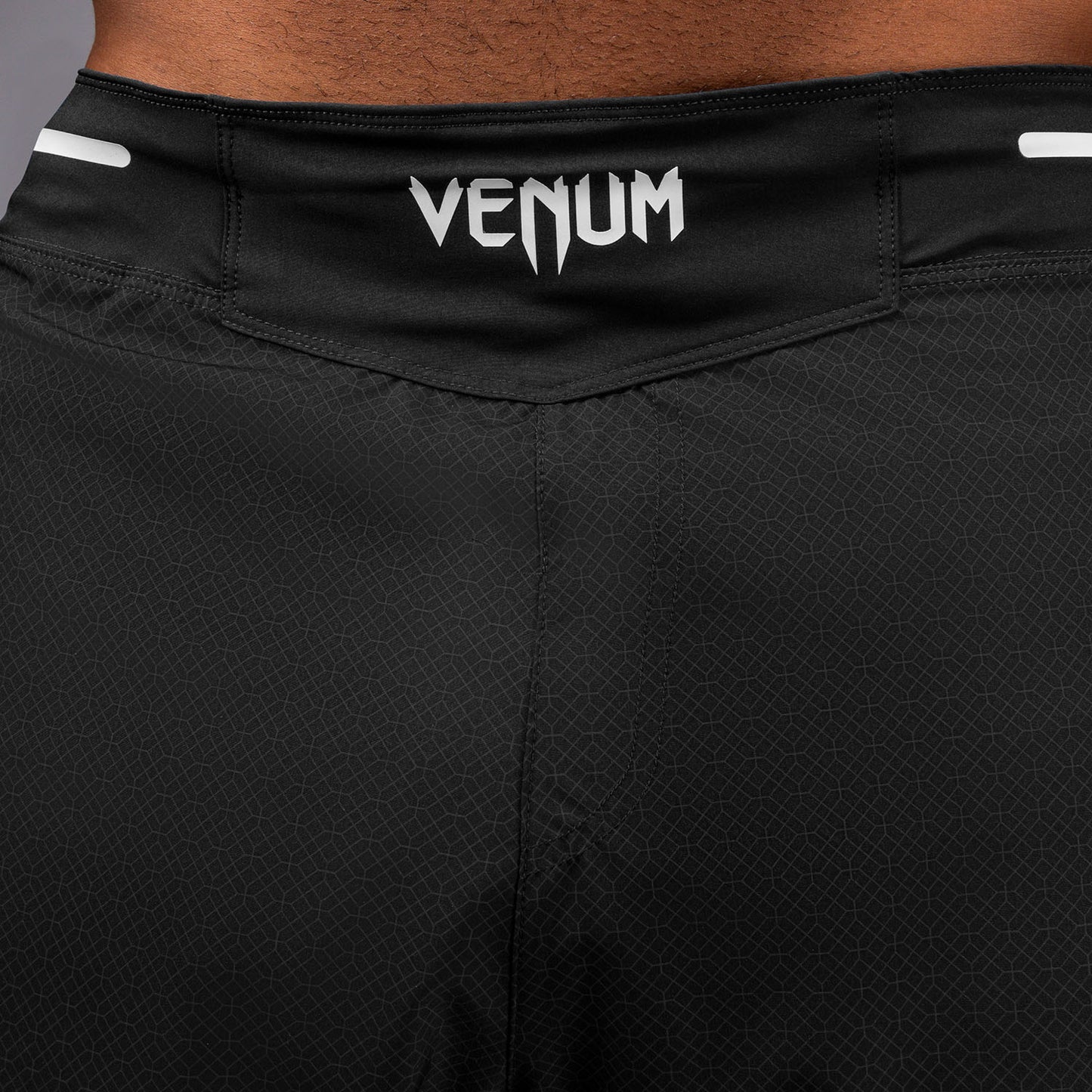 Venum X Roger Gracie Academy 格斗短裤 – 黑色