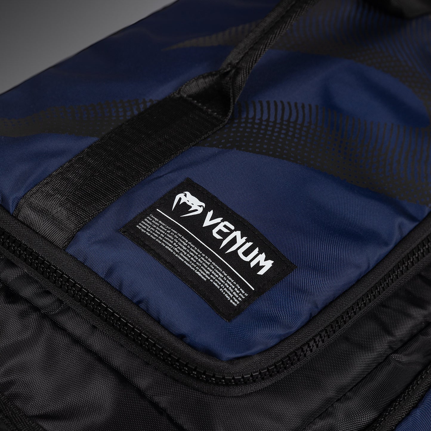 Venum Trainer Hybrid 运动包 – 午夜蓝