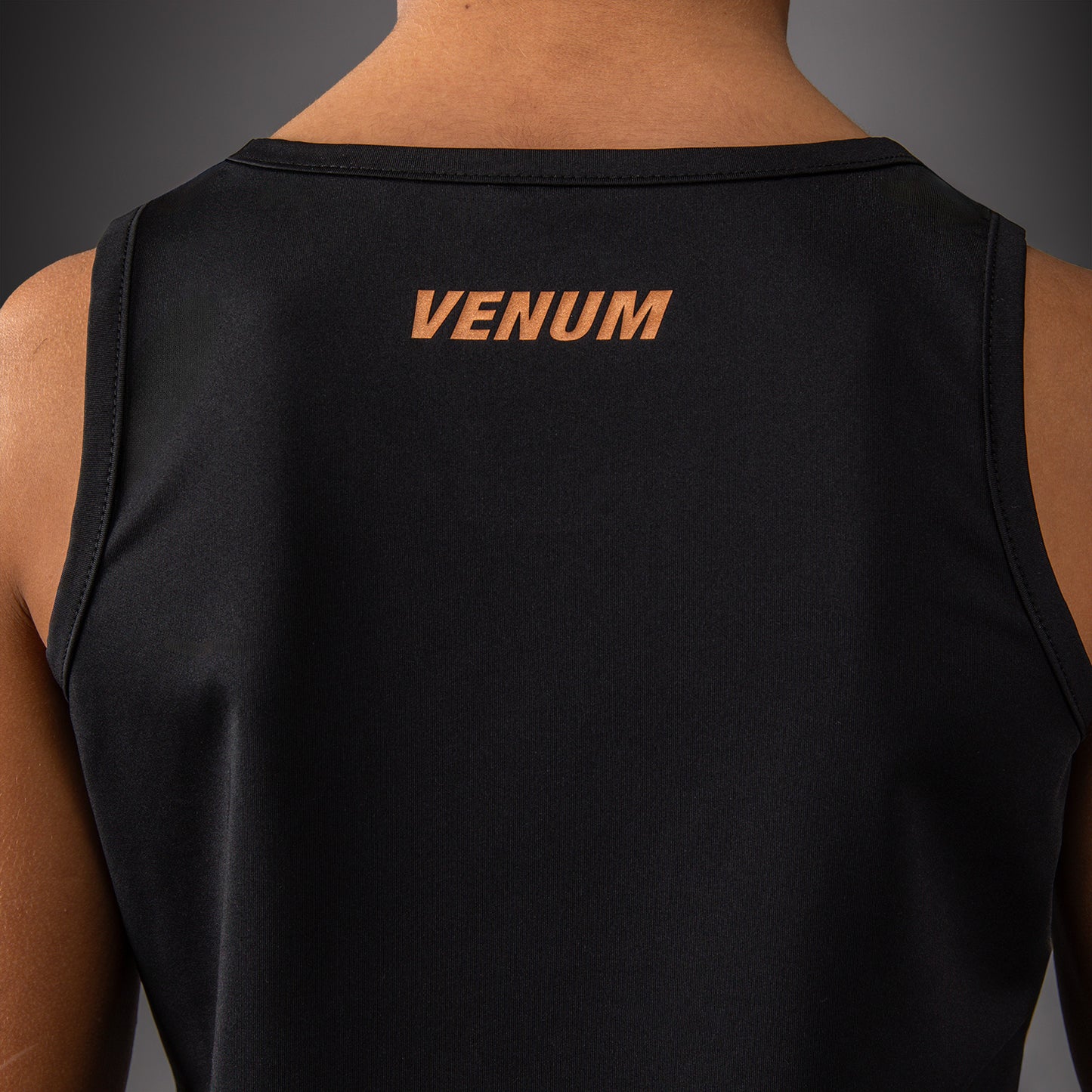 Venum Contender 儿童背心 – 黑色/金色