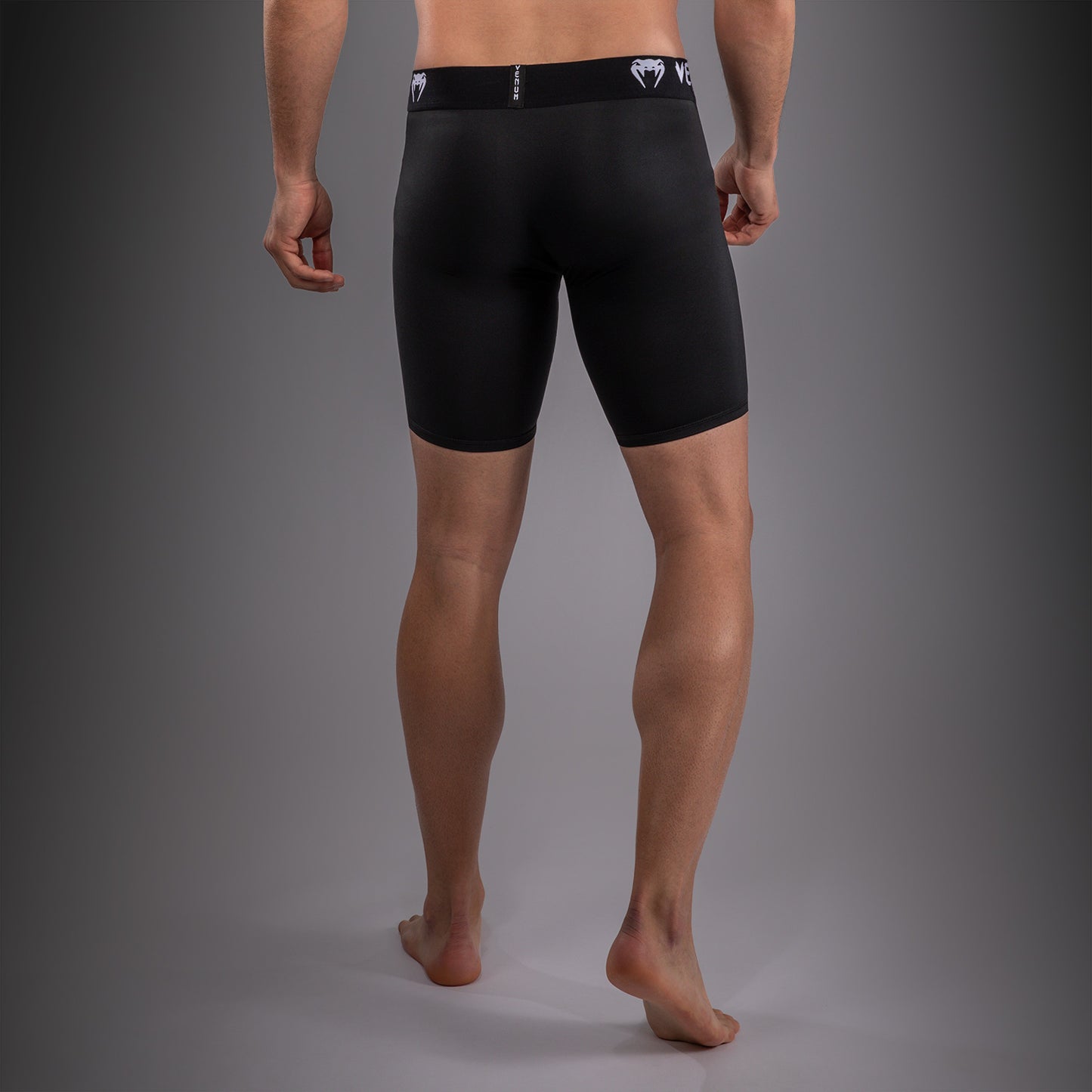 Venum UFC Unity by Venum Authentic Fight Week 男子功能压缩短裤 - 黑色
