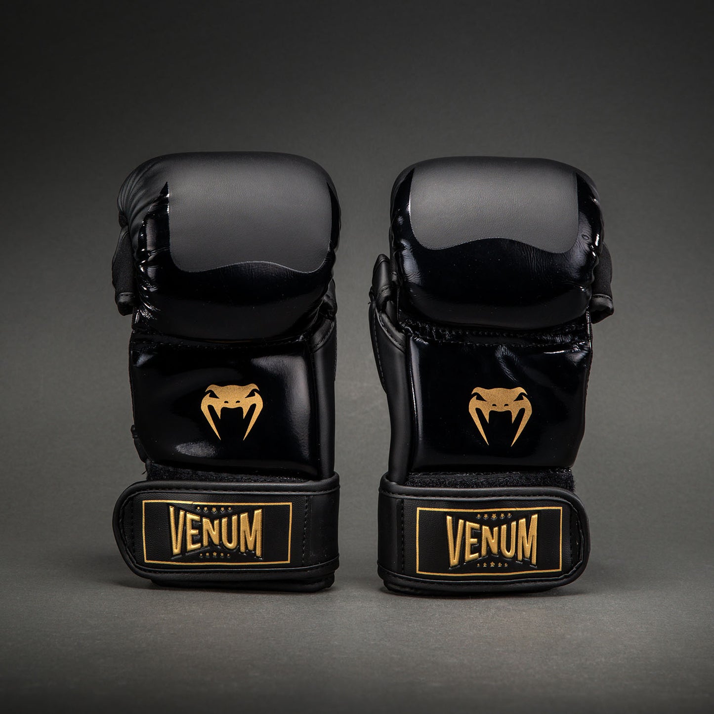 Venum Attack 2.0 实战手套 – 黑色/金色