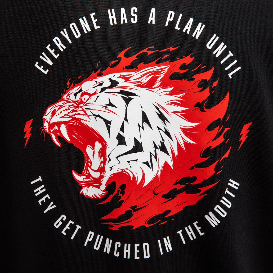 Venum x Mike Tyson: Tiger 无袖连帽衫 – 深黑色/烈焰红