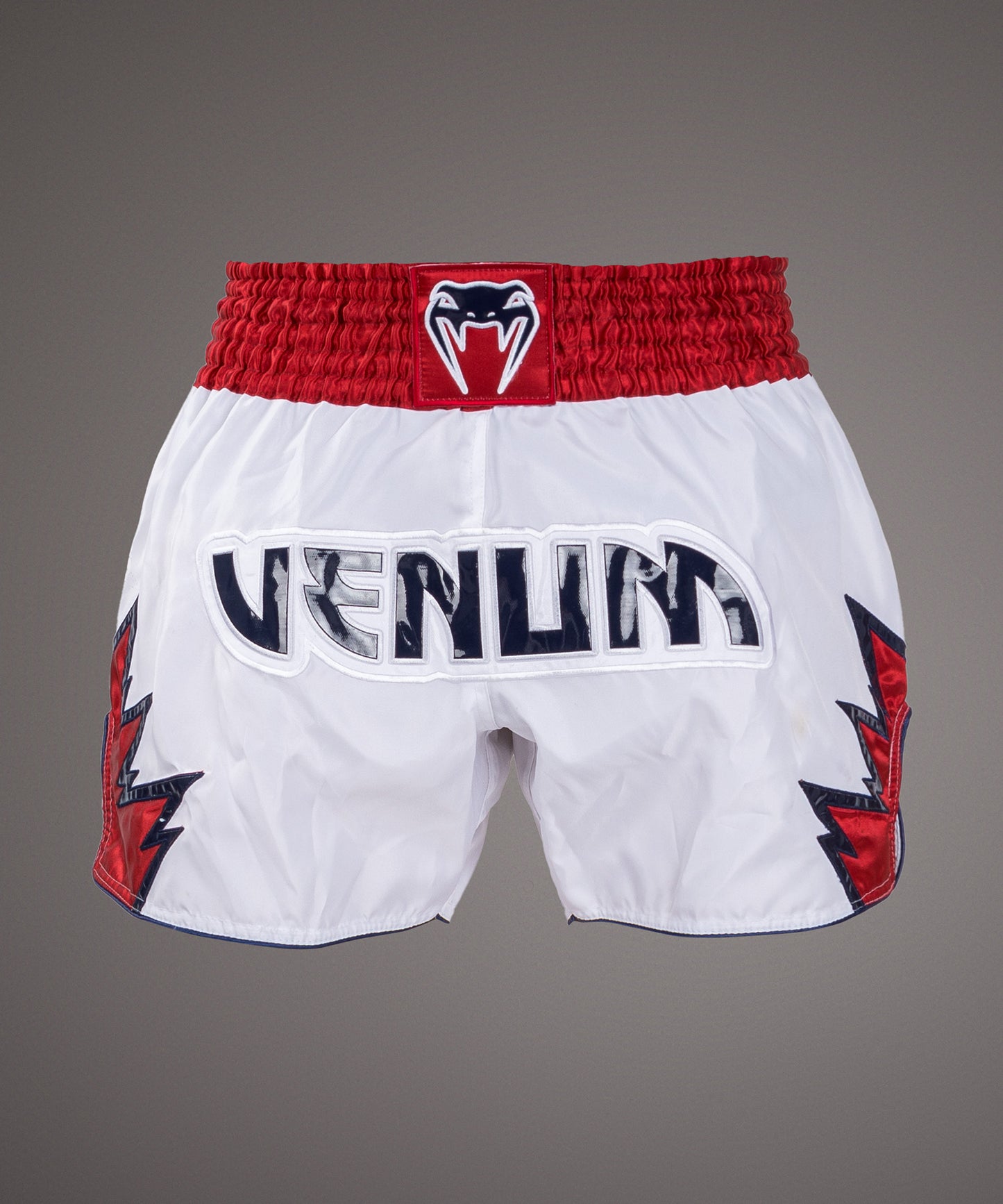 Venum Inferno 泰拳短裤 – 白色/红色