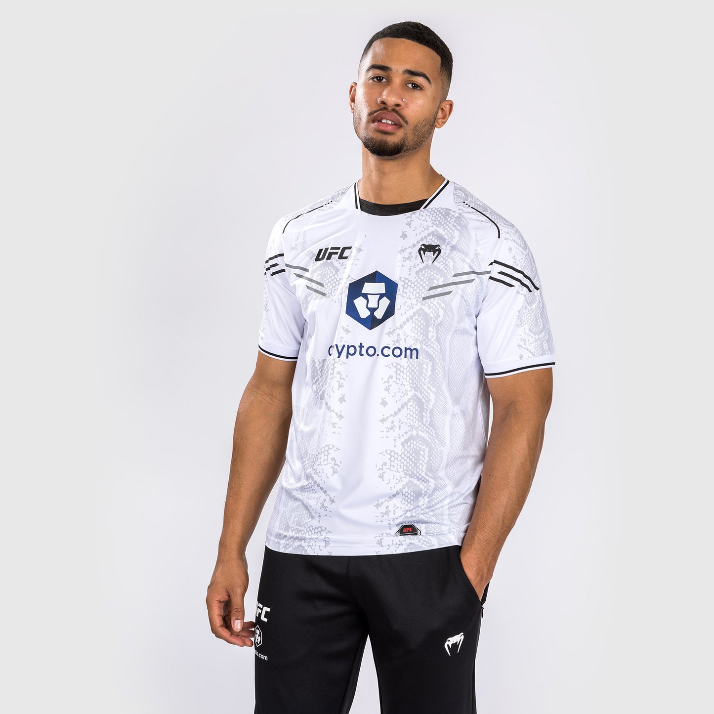 UFC Adrenaline by Venum Authentic Fight Night 男士Walkout球衣 – 白色