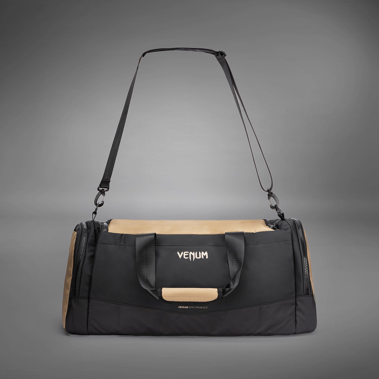 Venum Evo 2 Trainer Lite 运动包 (55-63L) – 黑色/沙色