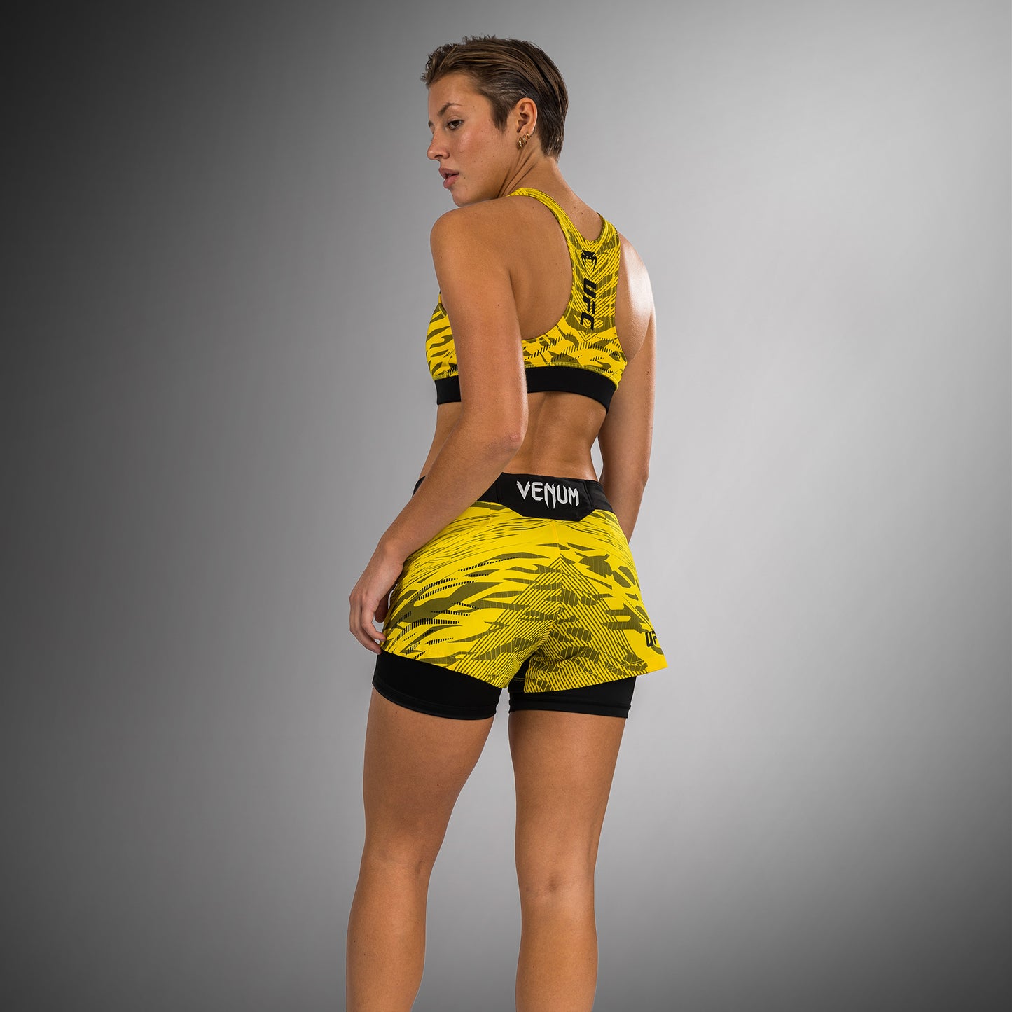 UFC Fusion by Venum 女士格斗短裤 – 黄色