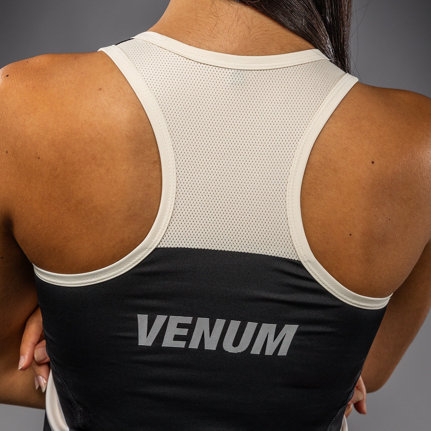 Venum Adrenaline 女士 Dry Tech背心 – 黑色/象牙色