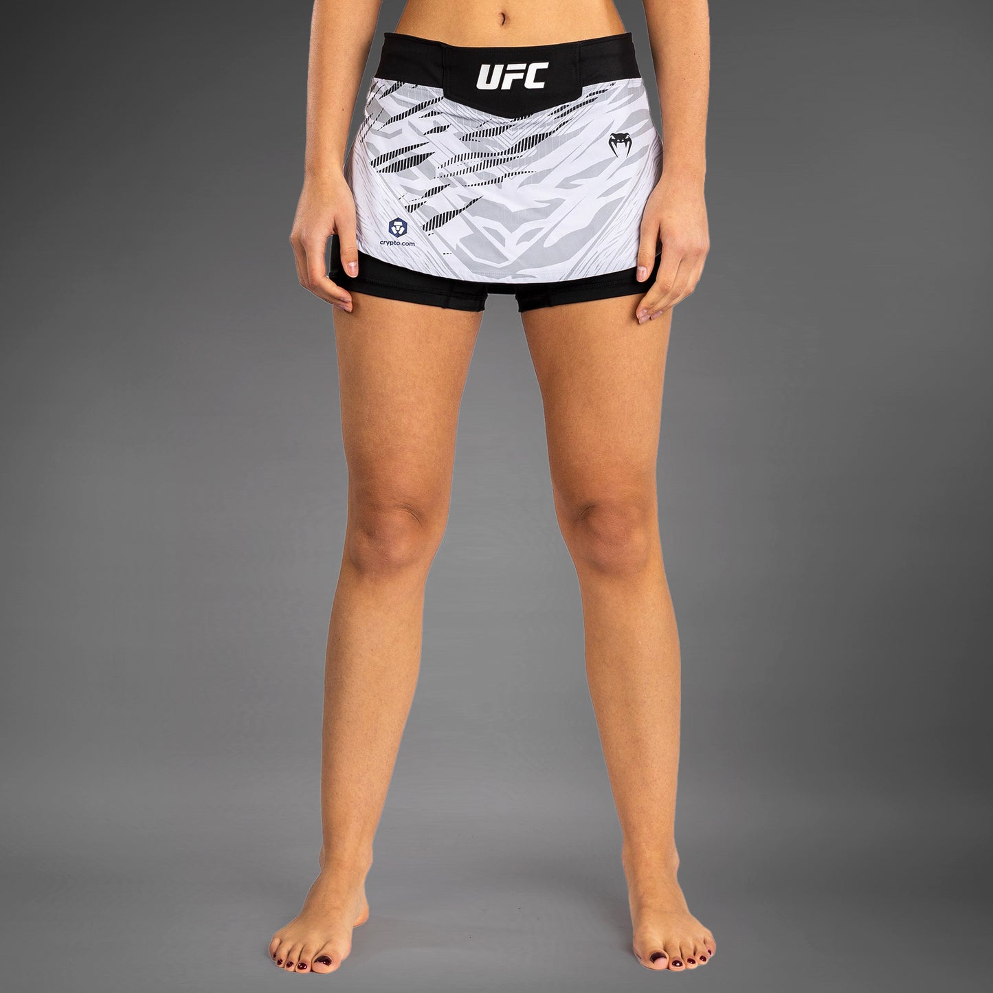 UFC Fusion by Venum Authentic Fight Night 女士格斗短裙 – 白色