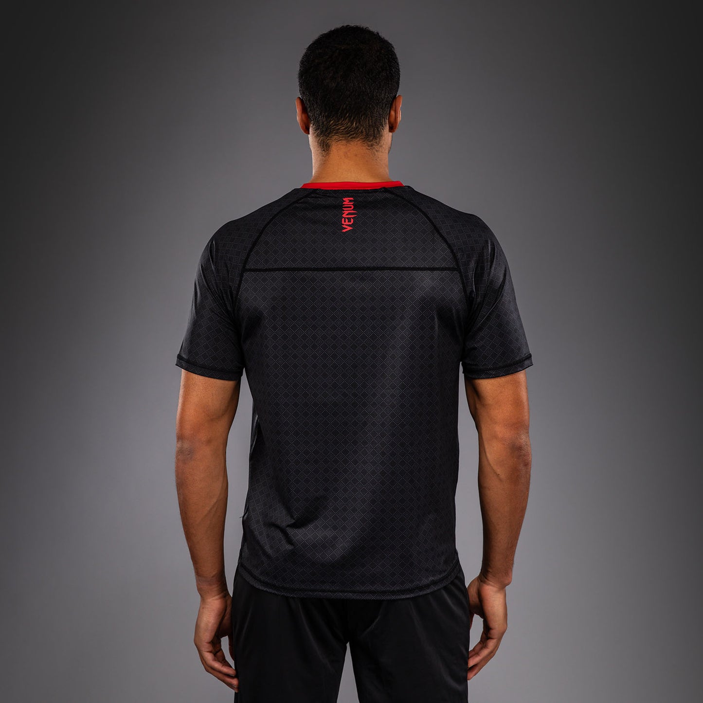 Venum X Roger Gracie Academy Dry Tech T恤 – 黑色/红色
