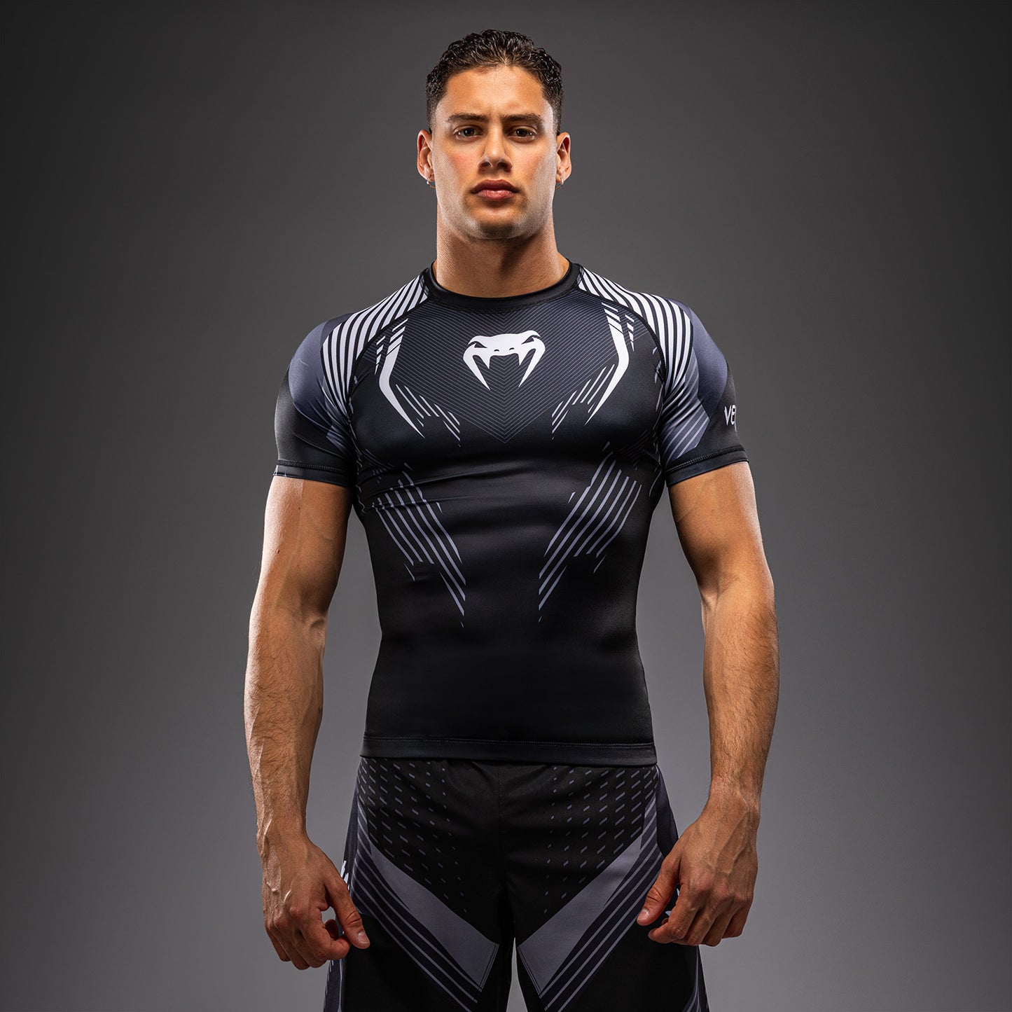 NO-GI 6.0 短袖紧身防磨衣 – 黑色/白色