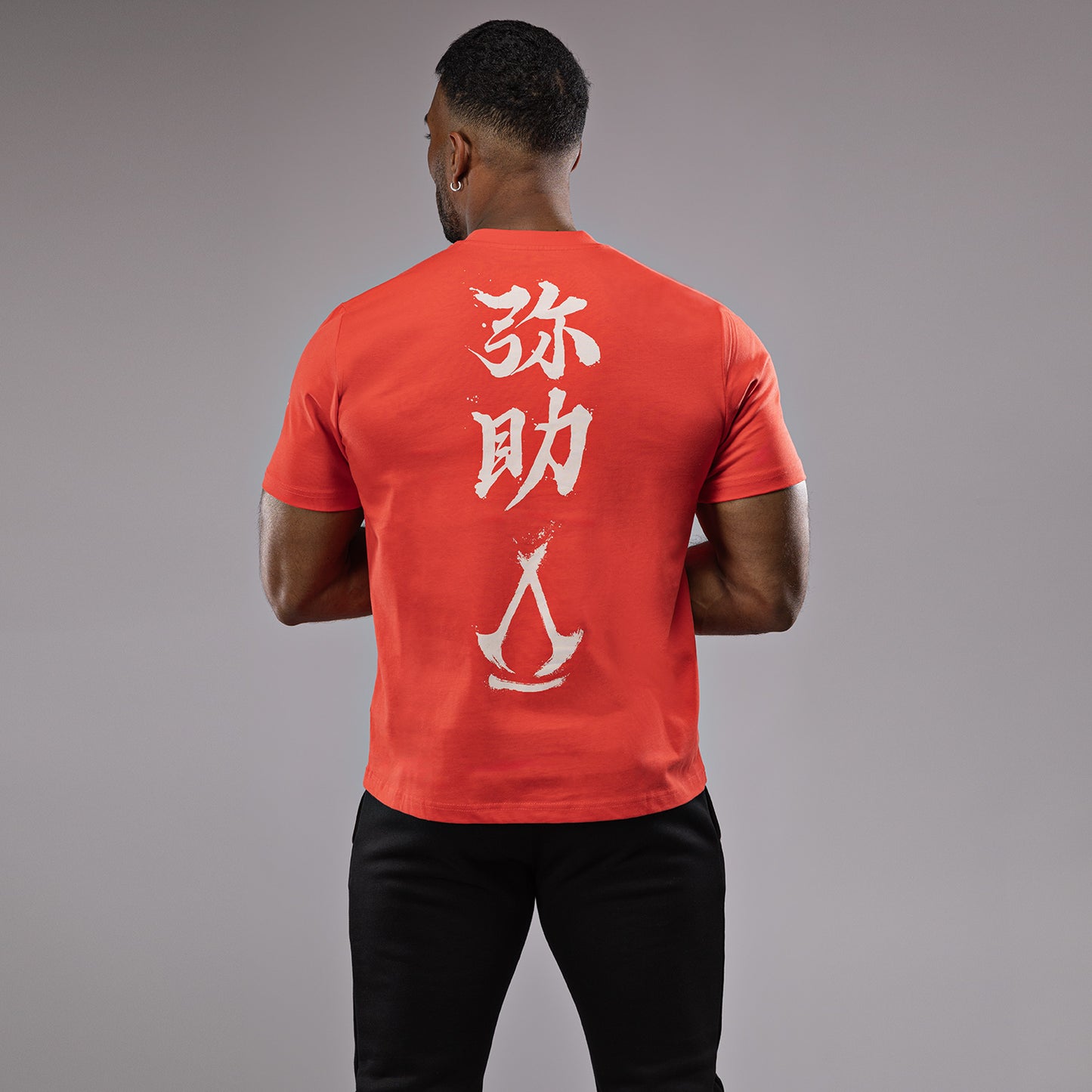 Venum x Assassin's Creed Shadows T恤 – 红色