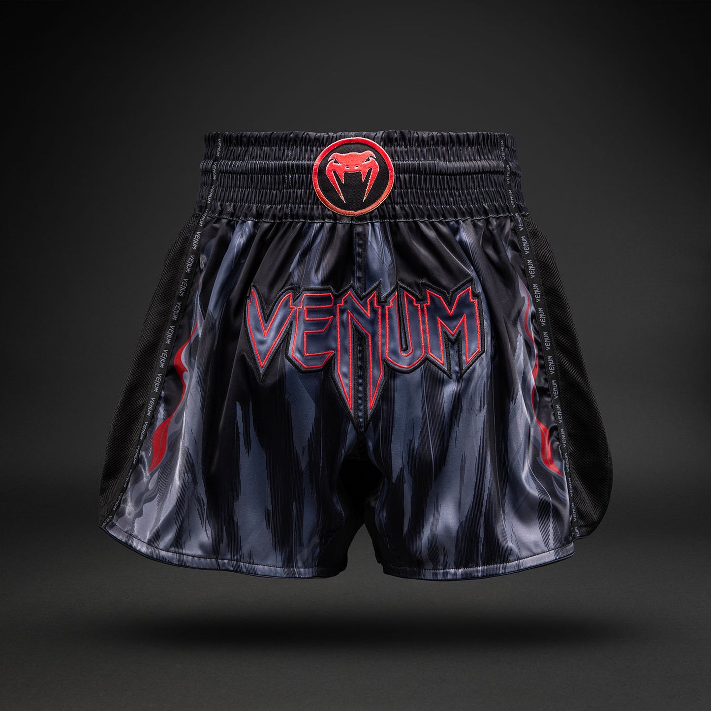 Venum Demon 泰拳短裤 - 黑色/灰色