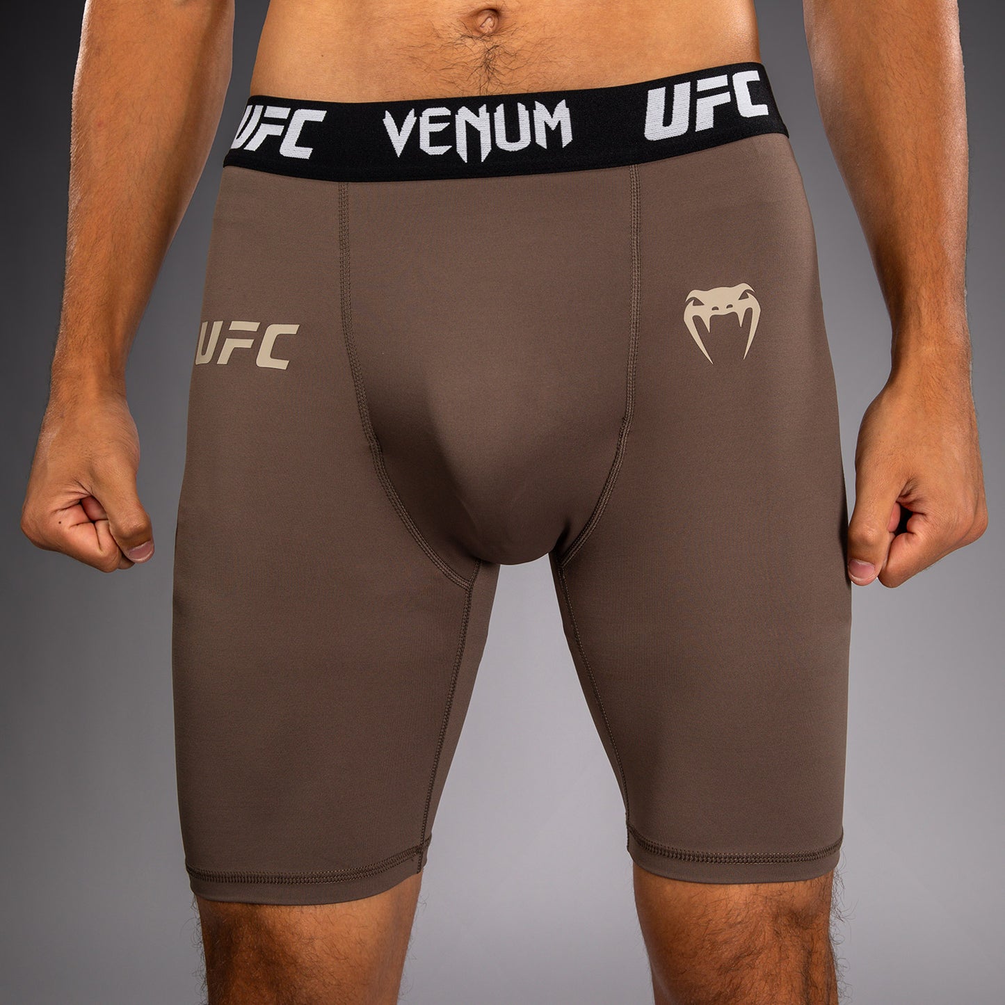 Venum UFC Unity by Venum Authentic Fight Week 男子功能压缩短裤 - 棕色