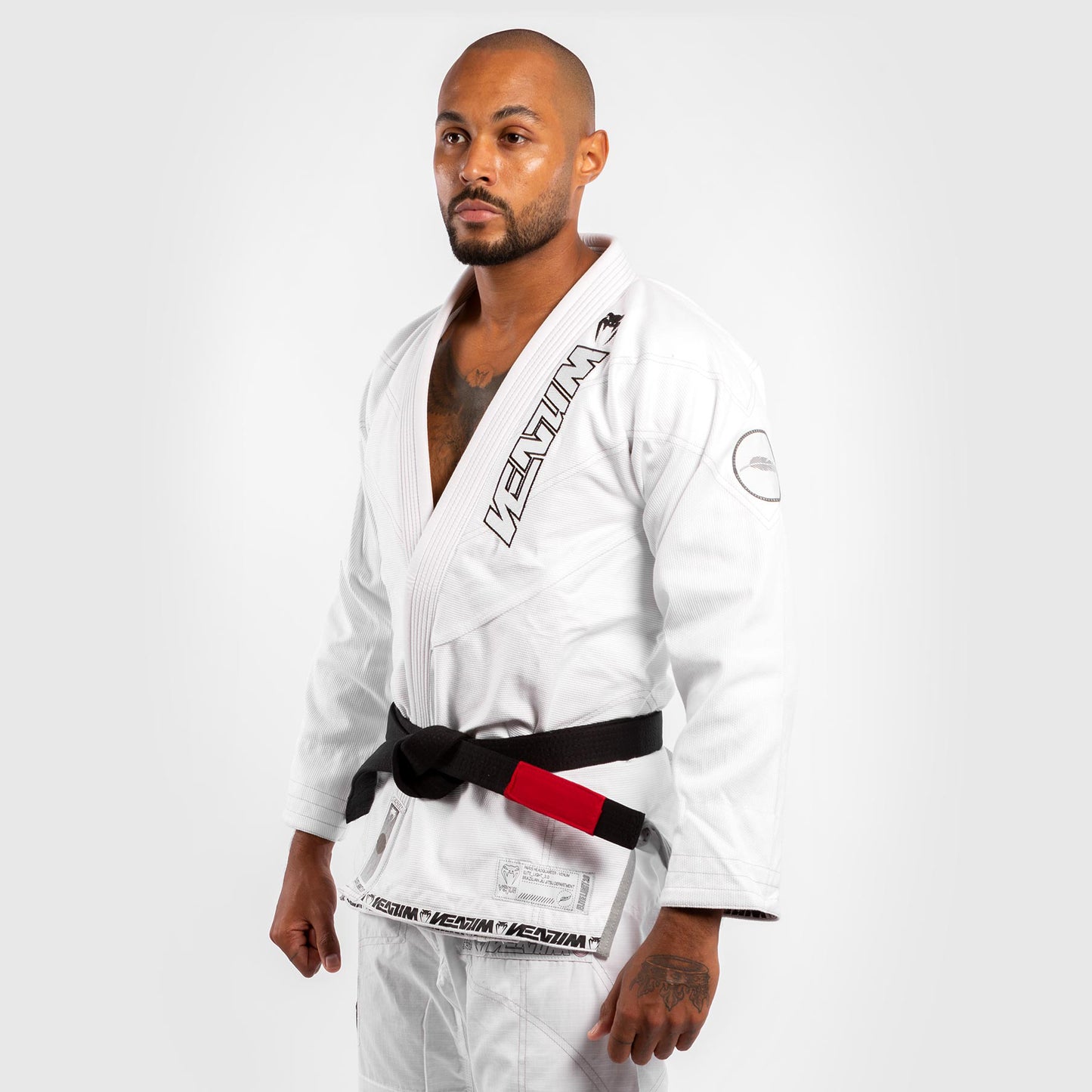Venum Elite Light 3.0 柔术服 – 白色