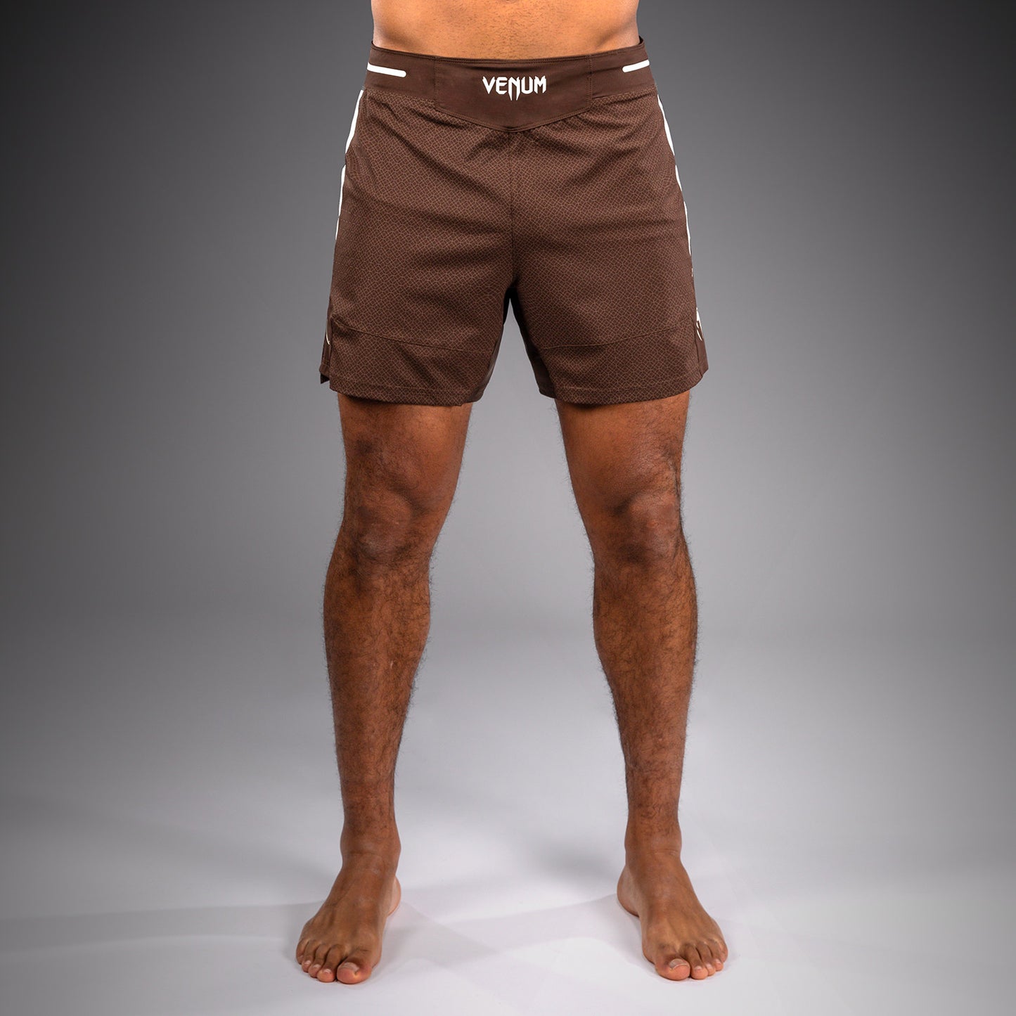 Venum X Roger Gracie Academy 格斗短裤 – 深棕色