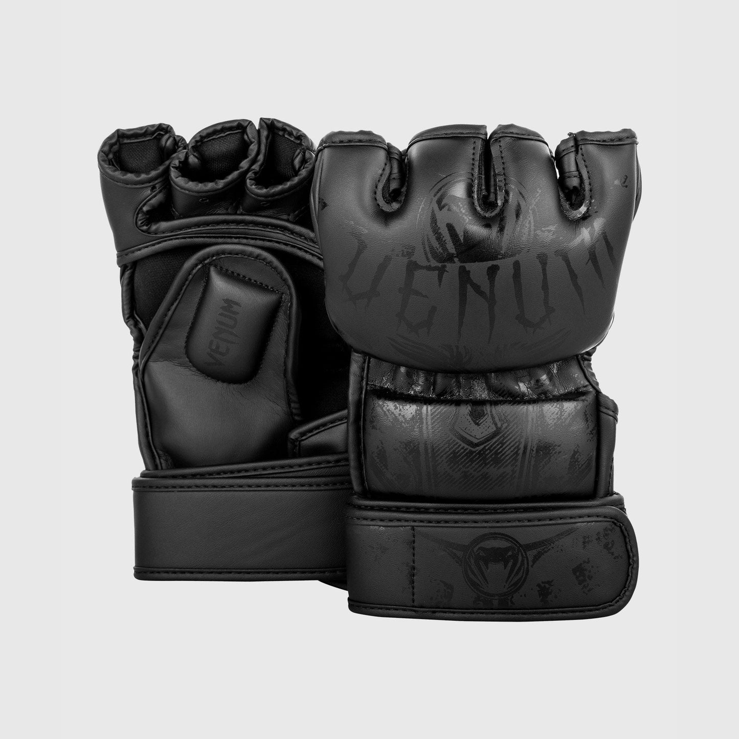 Venum Gladiator 3.0 MMA手套 – 哑光黑色