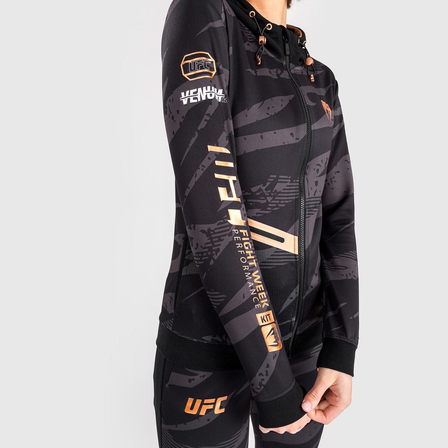UFC Adrenaline by Venum Fight Week 女士拉链连帽衫 – 城市迷彩