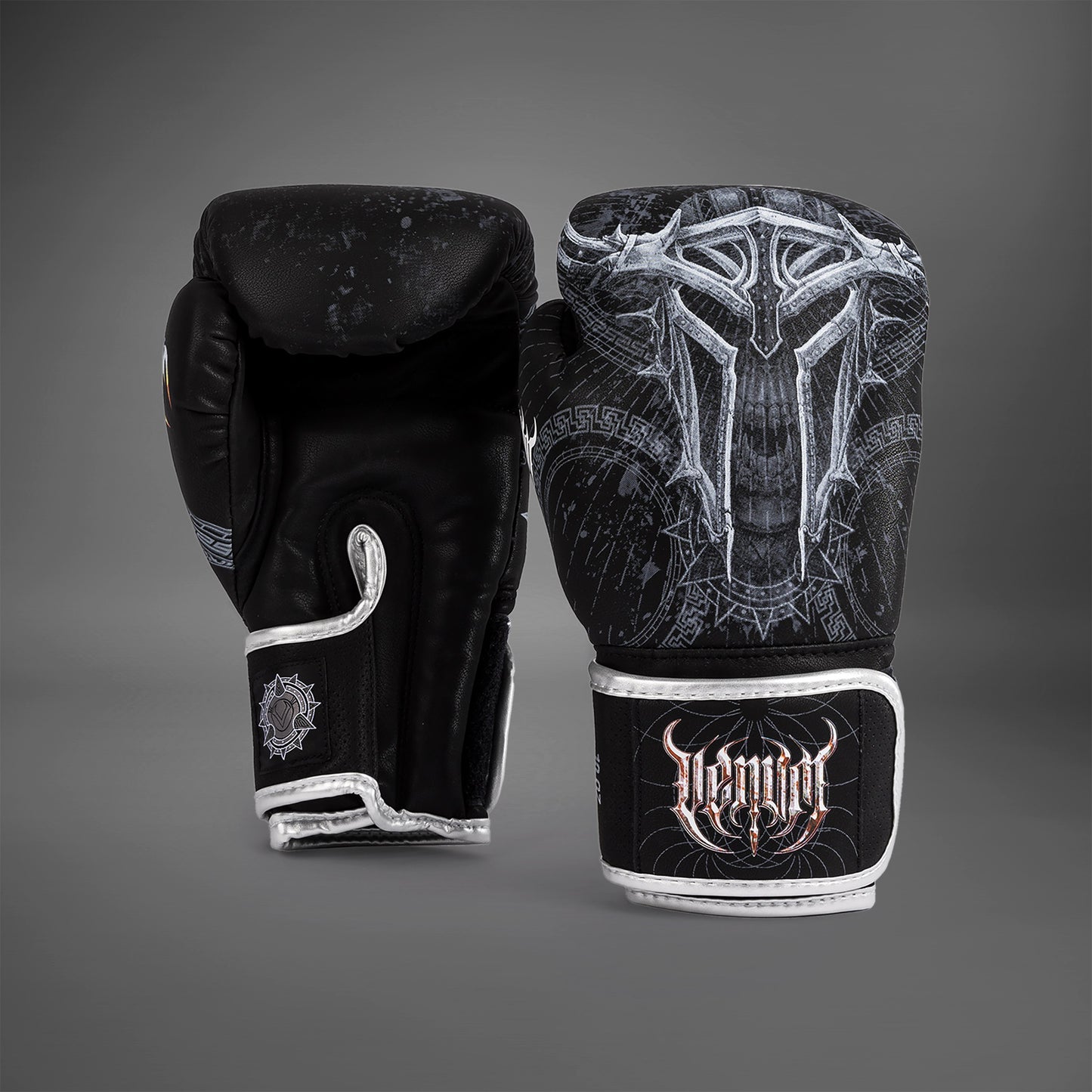 Venum Gladiator 5.0 拳击手套 – 黑色/银色