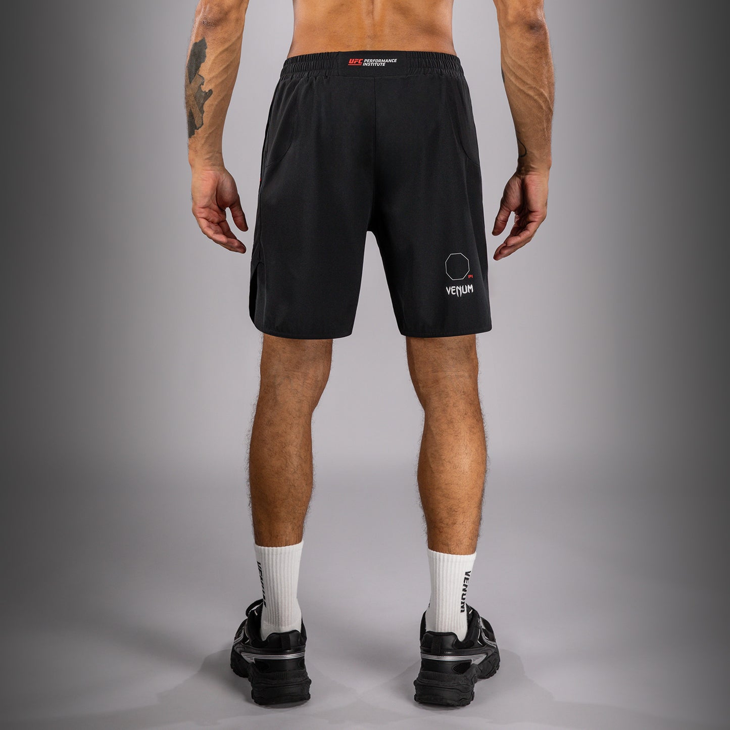 Venum UFC PI 3.0 训练短裤 – 黑色