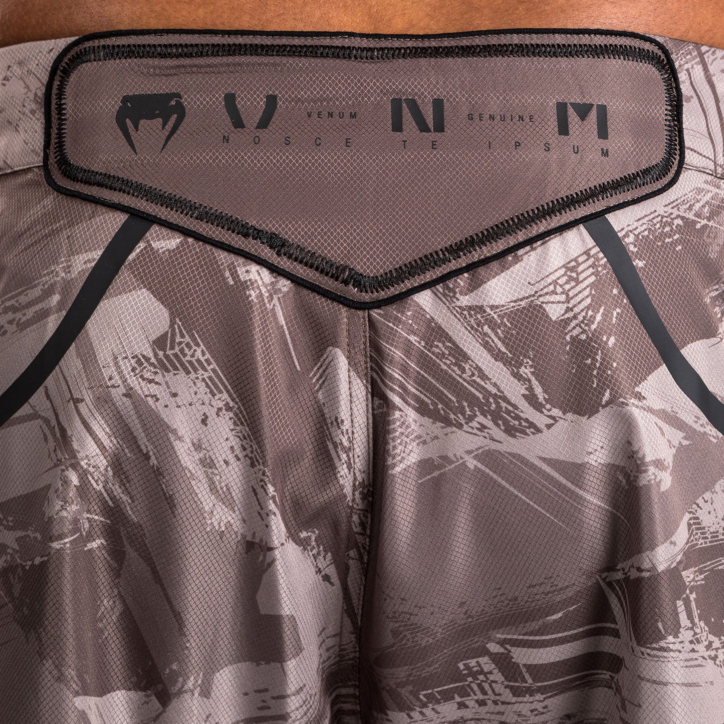 Venum Electron 3.0 格斗短裤 – 沙色