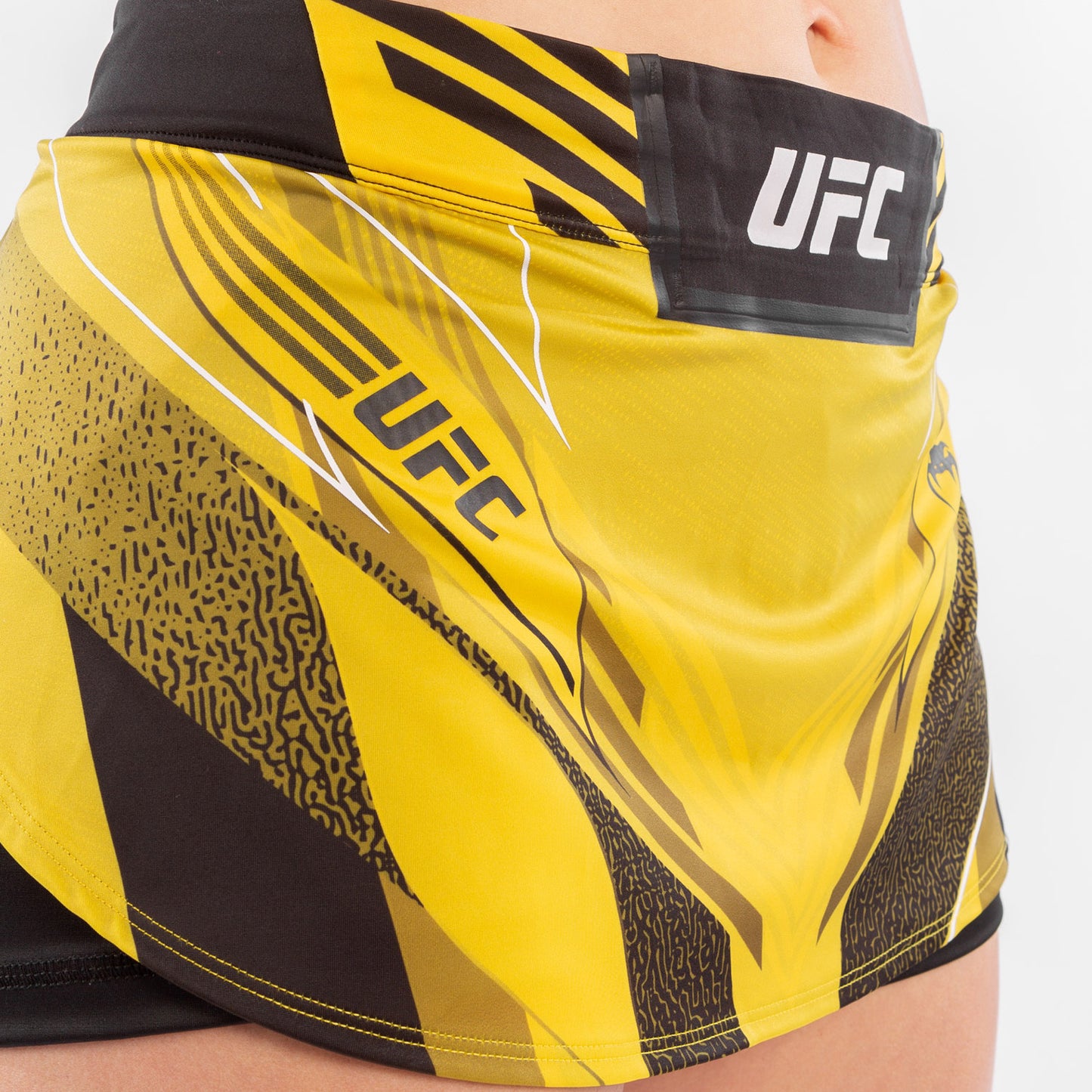 UFC Venum Authentic Fight Night 女士格斗短裙 – 黄色