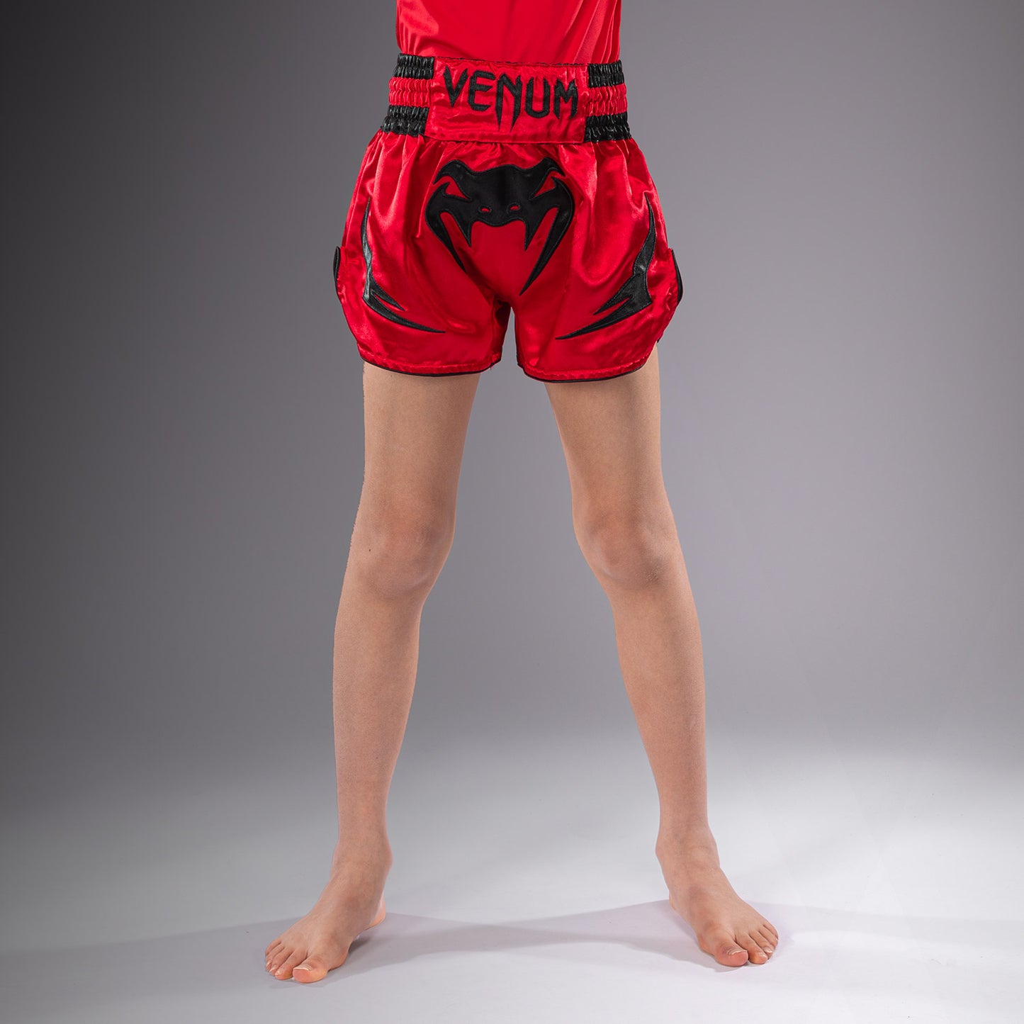 Venum Inferno 儿童泰拳短裤 – 樱桃红