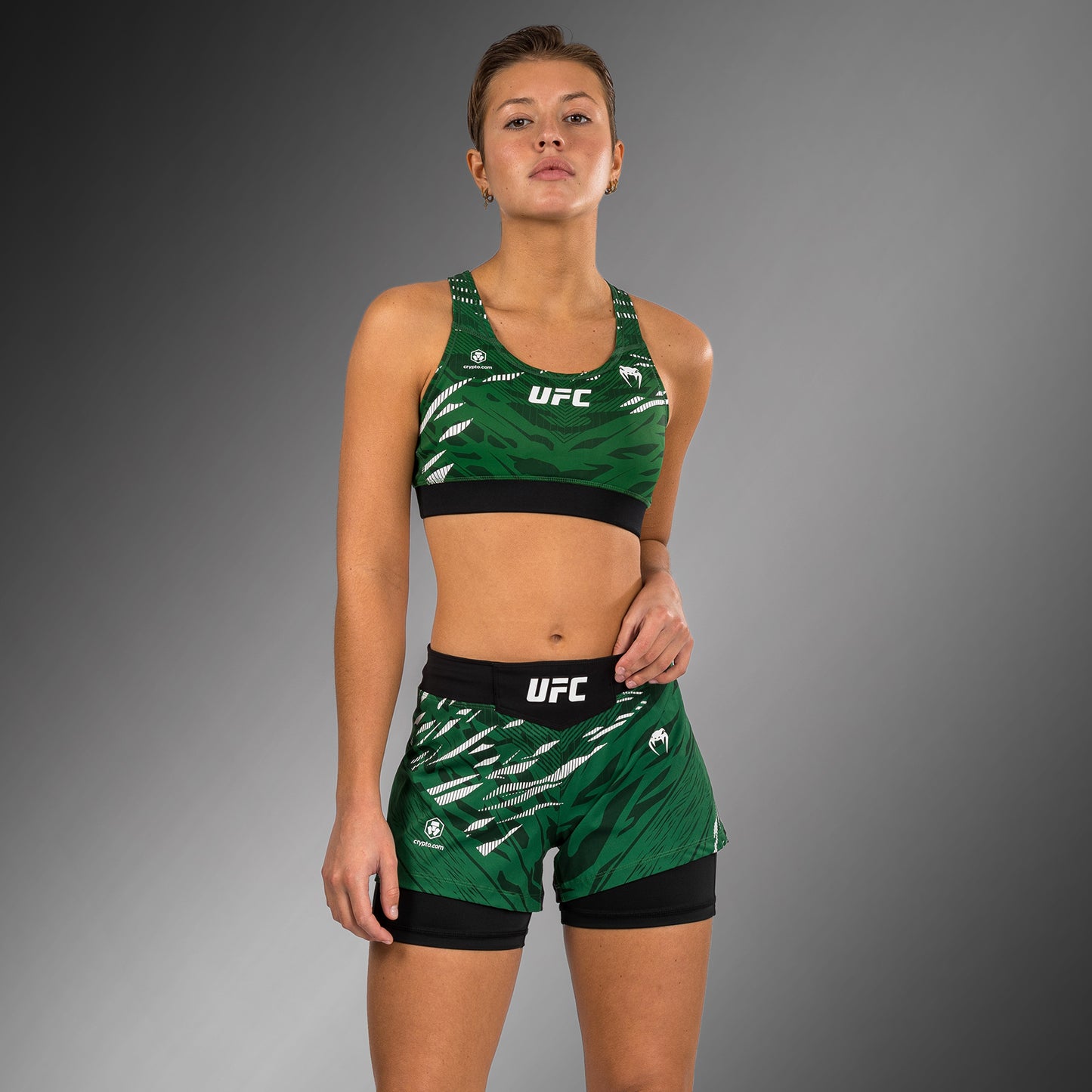 UFC Fusion by Venum 女士格斗短裤 – 绿色