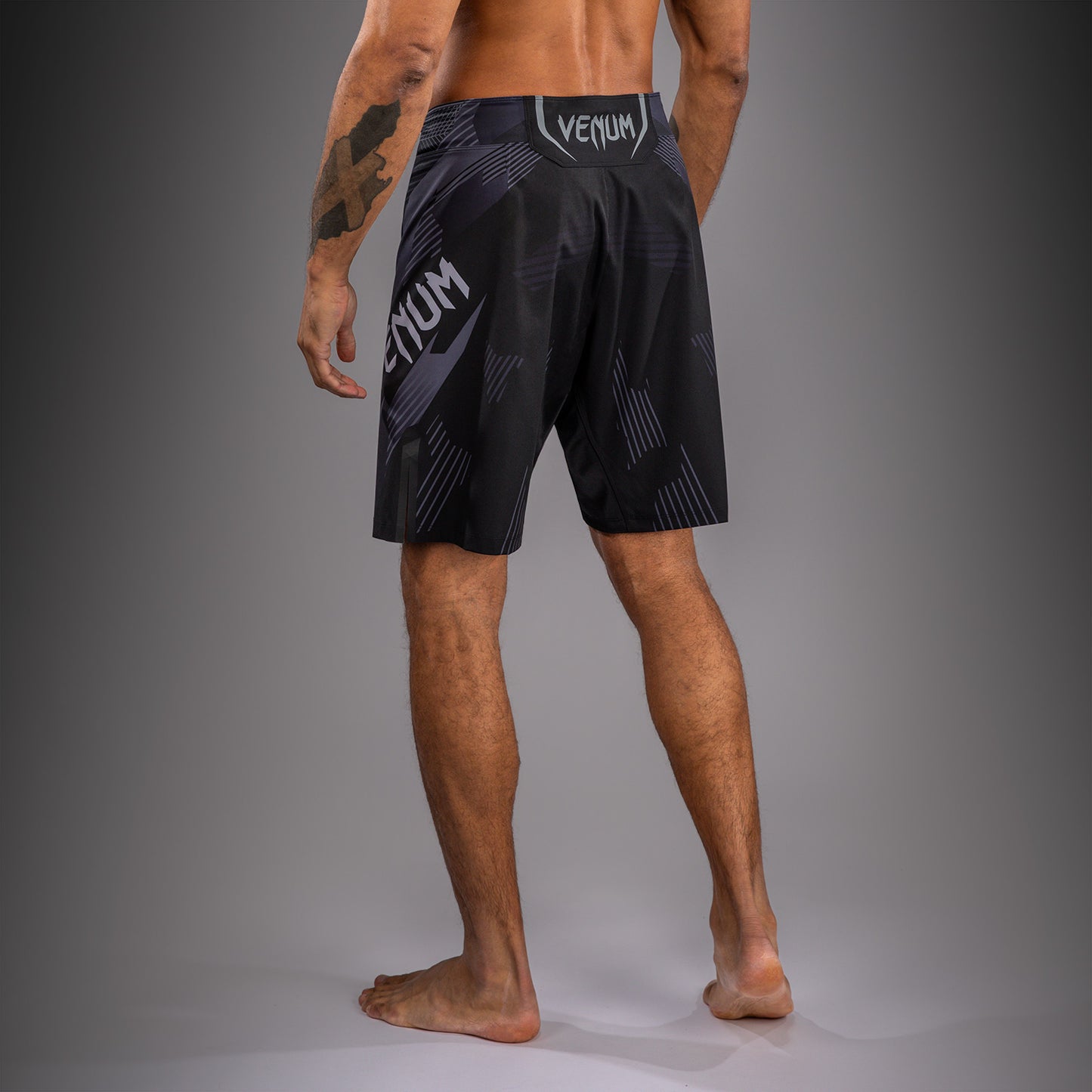 NO-GI 6.0 格斗短裤 – 黑色/灰色