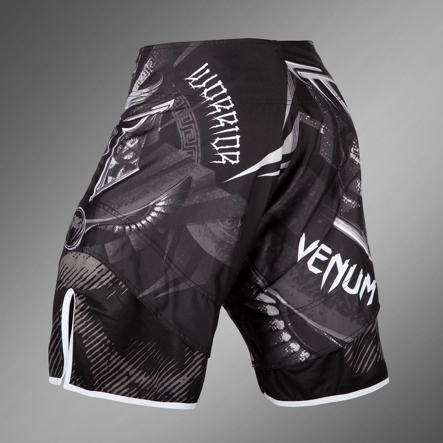 Venum Gladiator 3.0 格斗短裤 – 黑色/白色