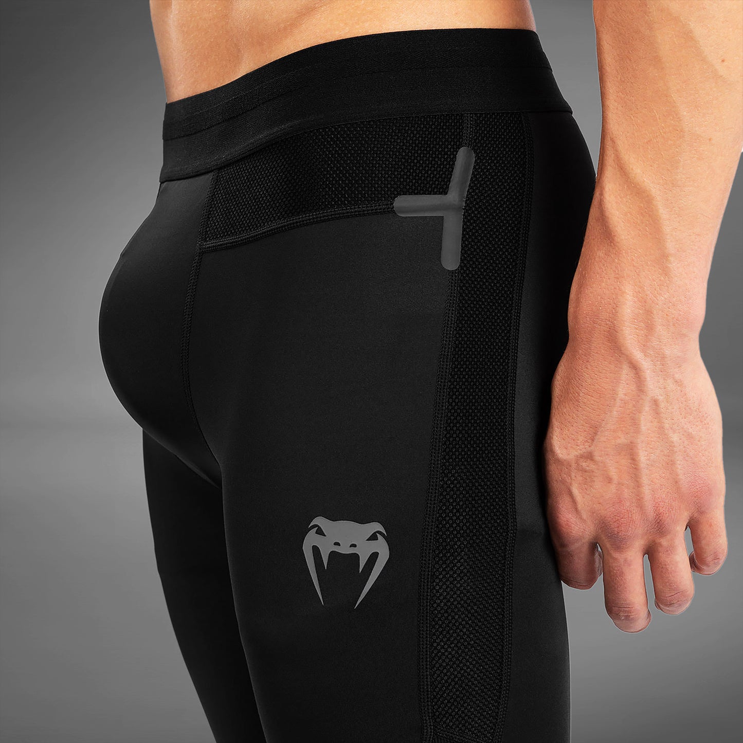 Venum G-Fit Air 紧身裤 – 黑色