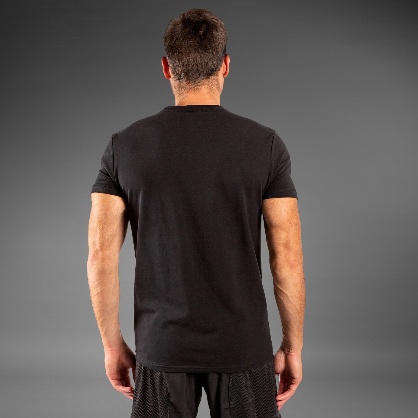 Venum Classic T恤–黑色