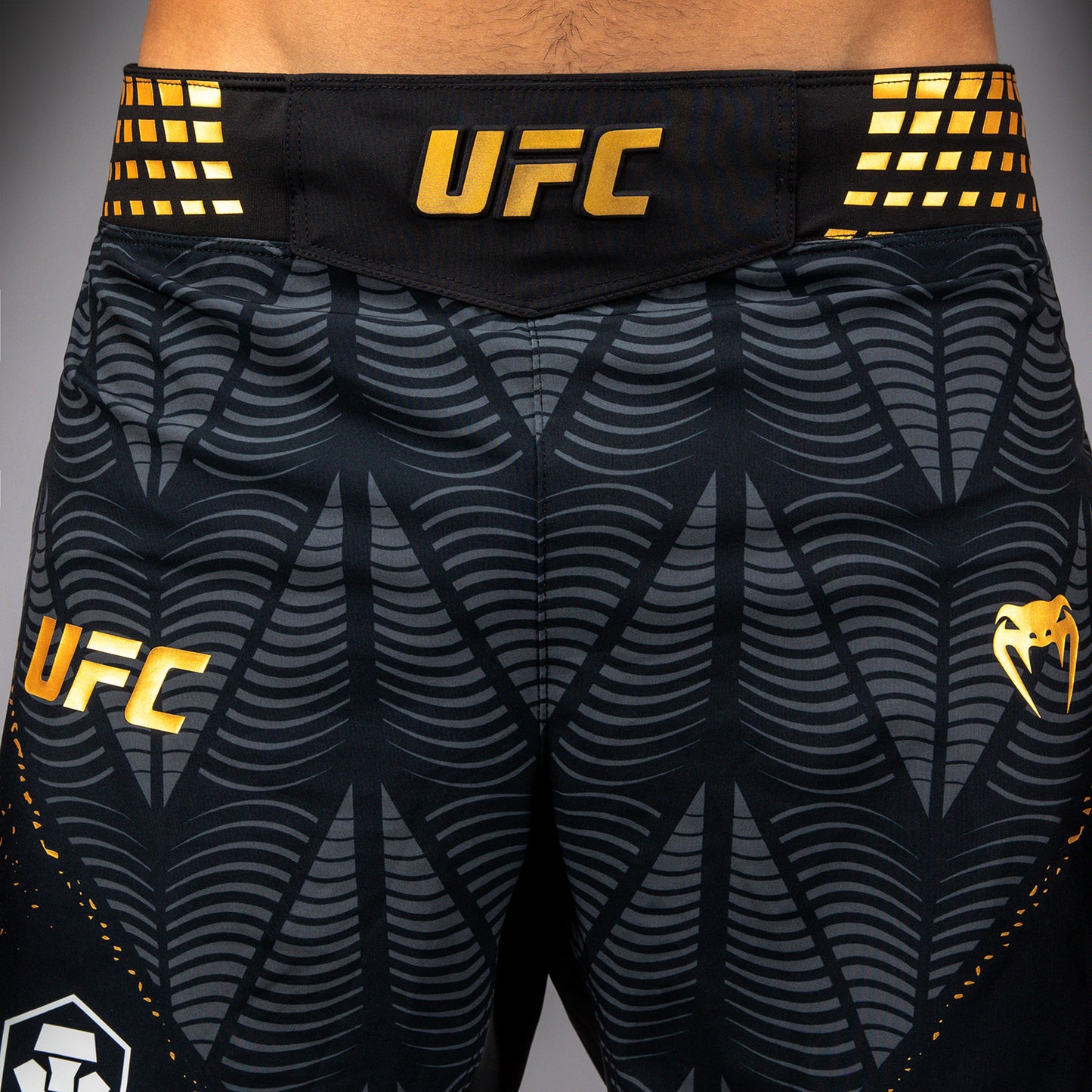 男士款UFC Zenith by Venum Champion 正品格斗夜角斗士格斗短裤