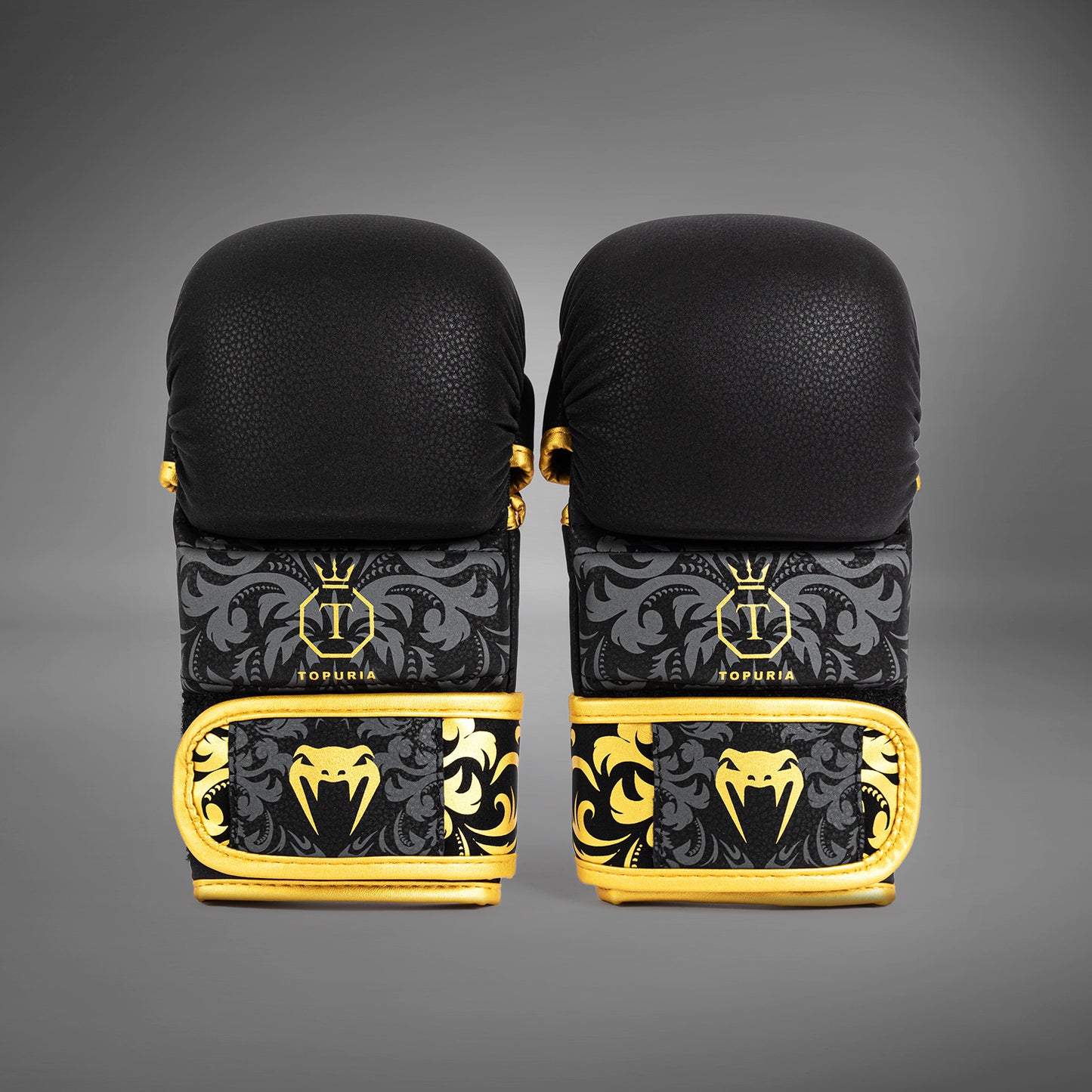 Venum x Topuria Unmatched Edition MMA实战手套 – 黑色/金色