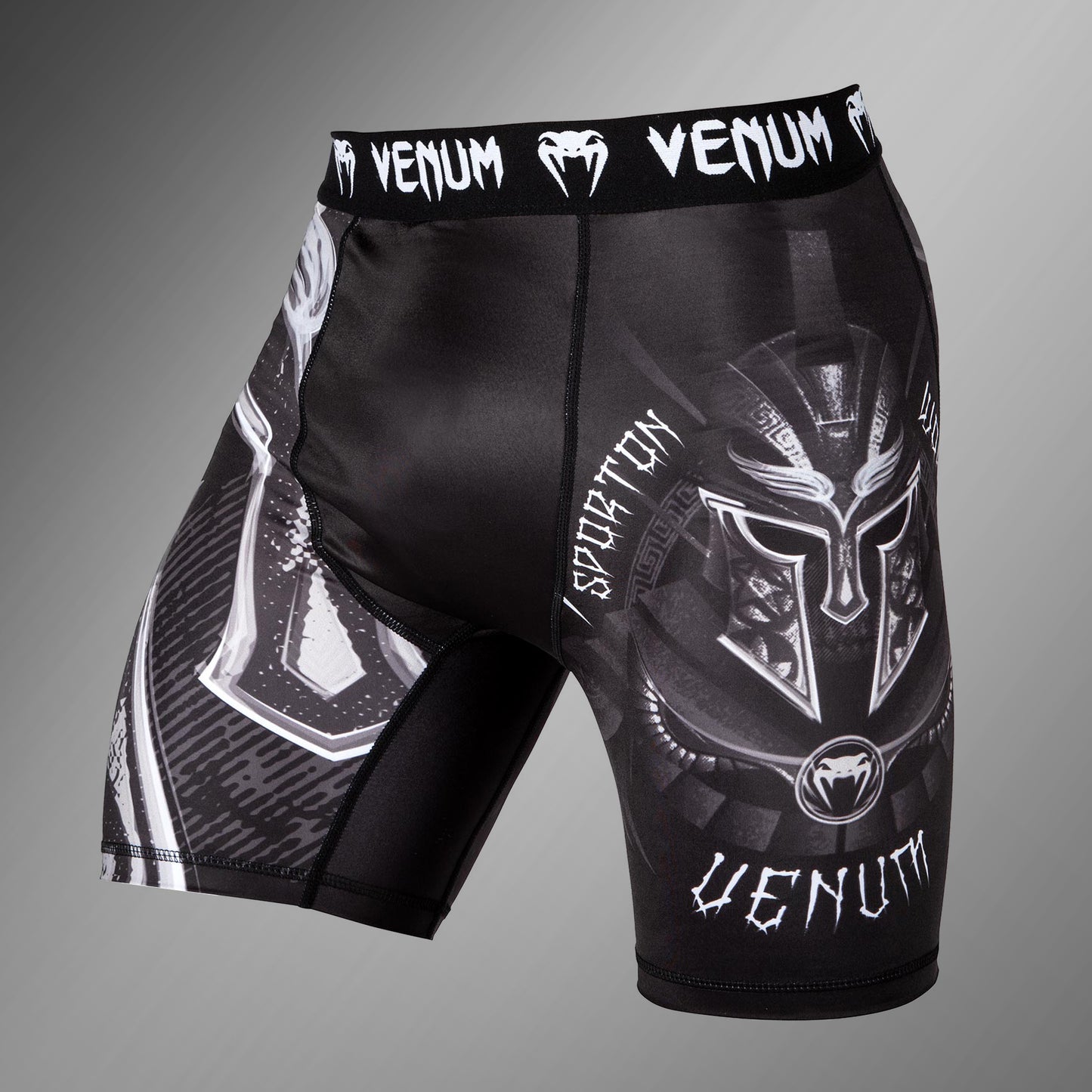Vale Tudo格斗短裤 Venum Gladiator 3.0 – 黑色/白色