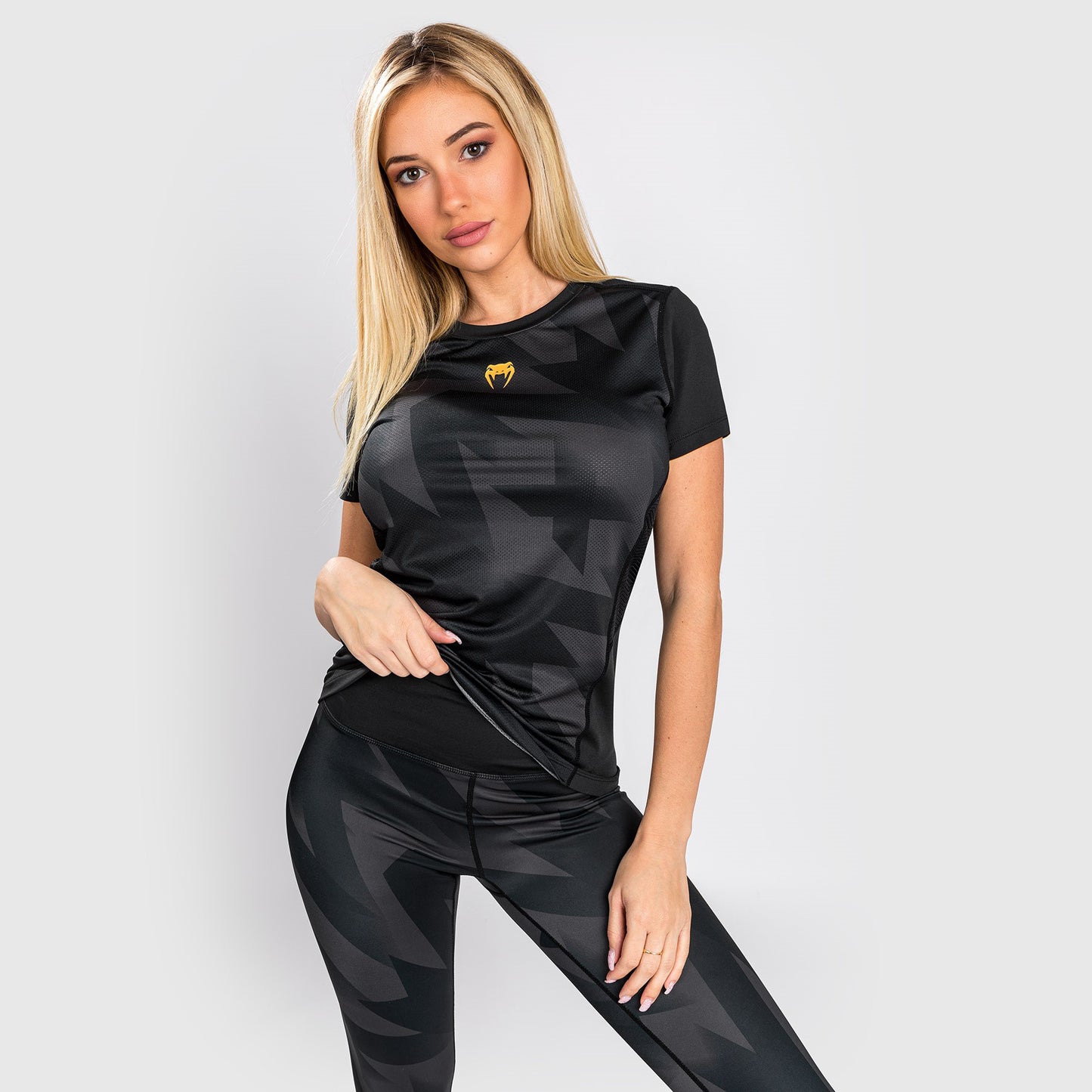 Venum Razor Dry Tech T恤 – 女士款 – 黑色/金色